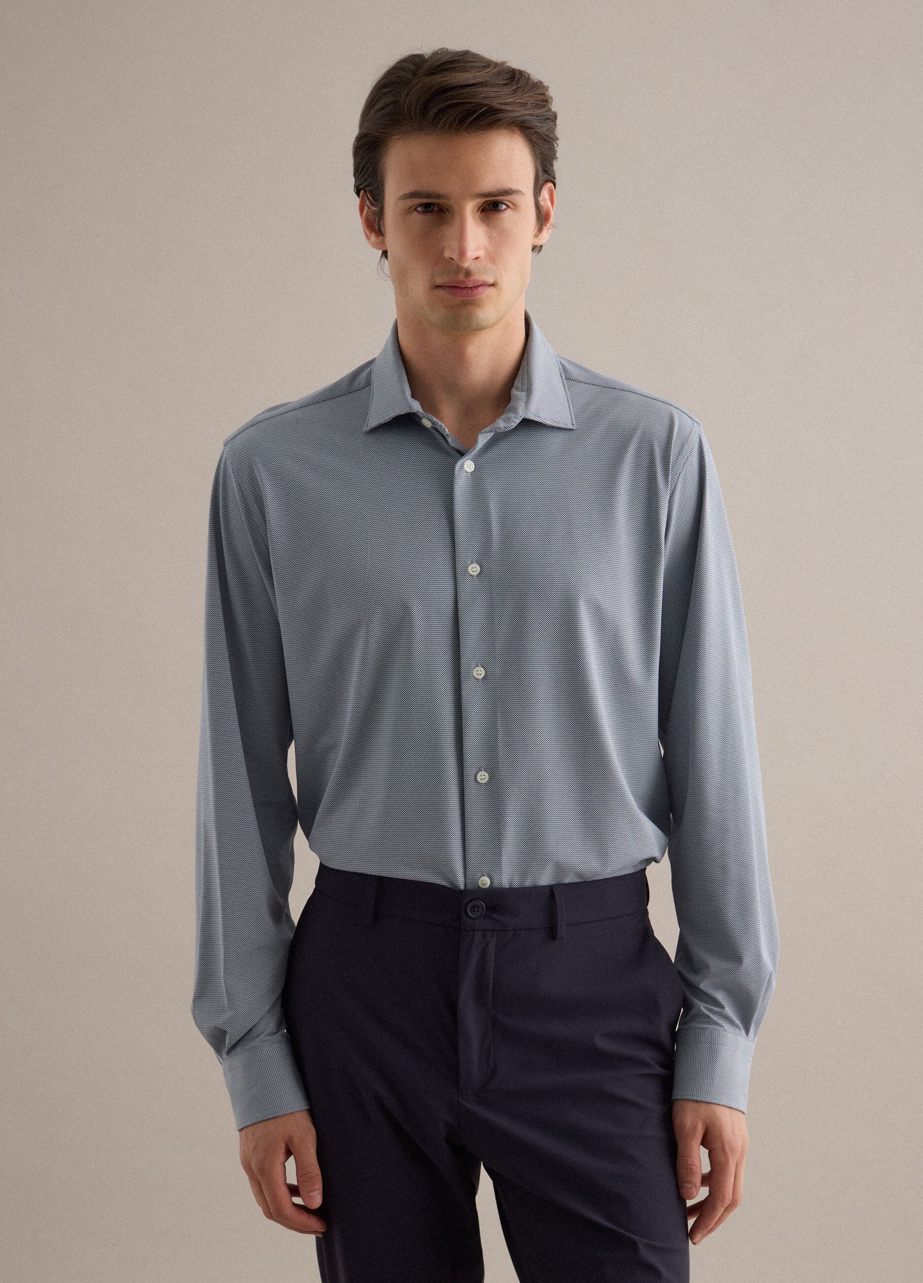 Blue Slim Fit Shirt with Buttons and Traditional Collar