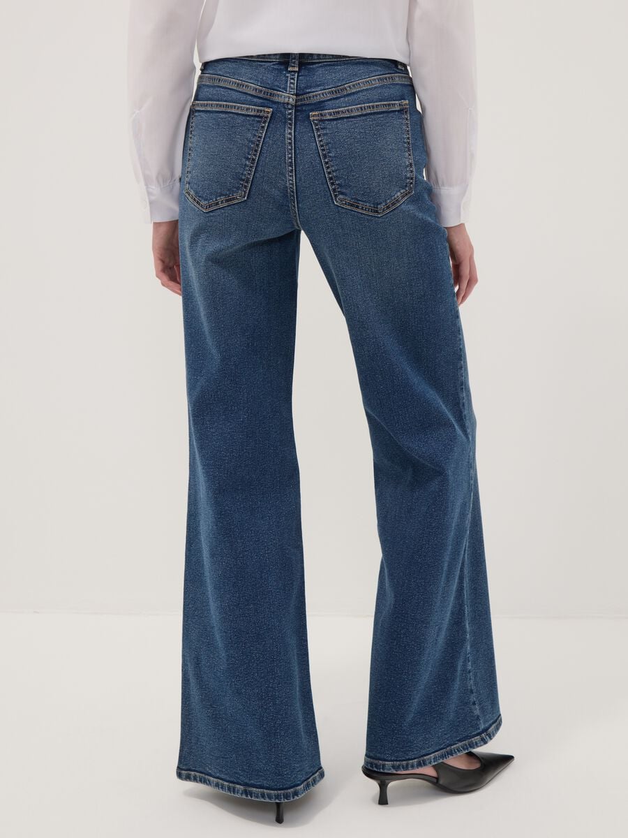 Blaue High-Waist Wide-Leg-Jeans aus Stretch-Baumwolle_2