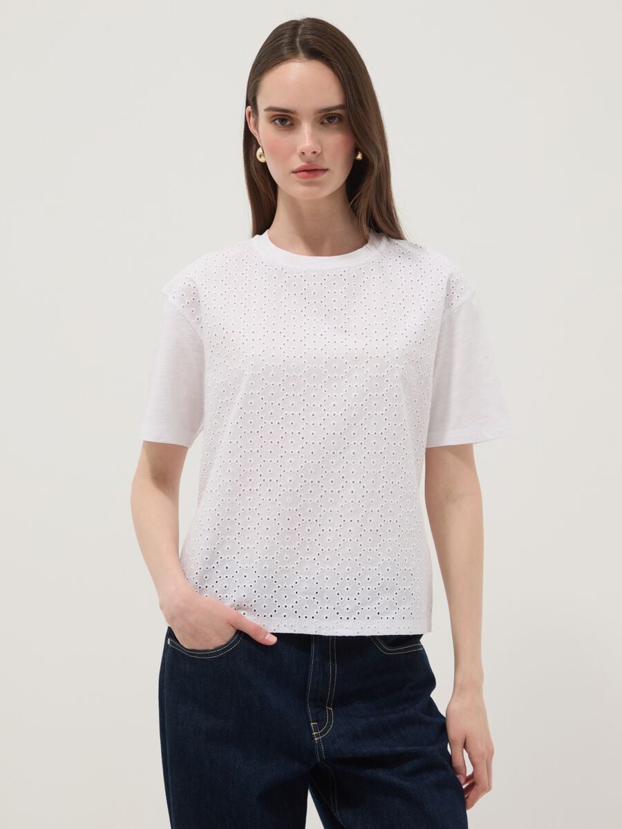 White short-sleeved pure cotton T-shirt with broderie anglaise embroidery_0