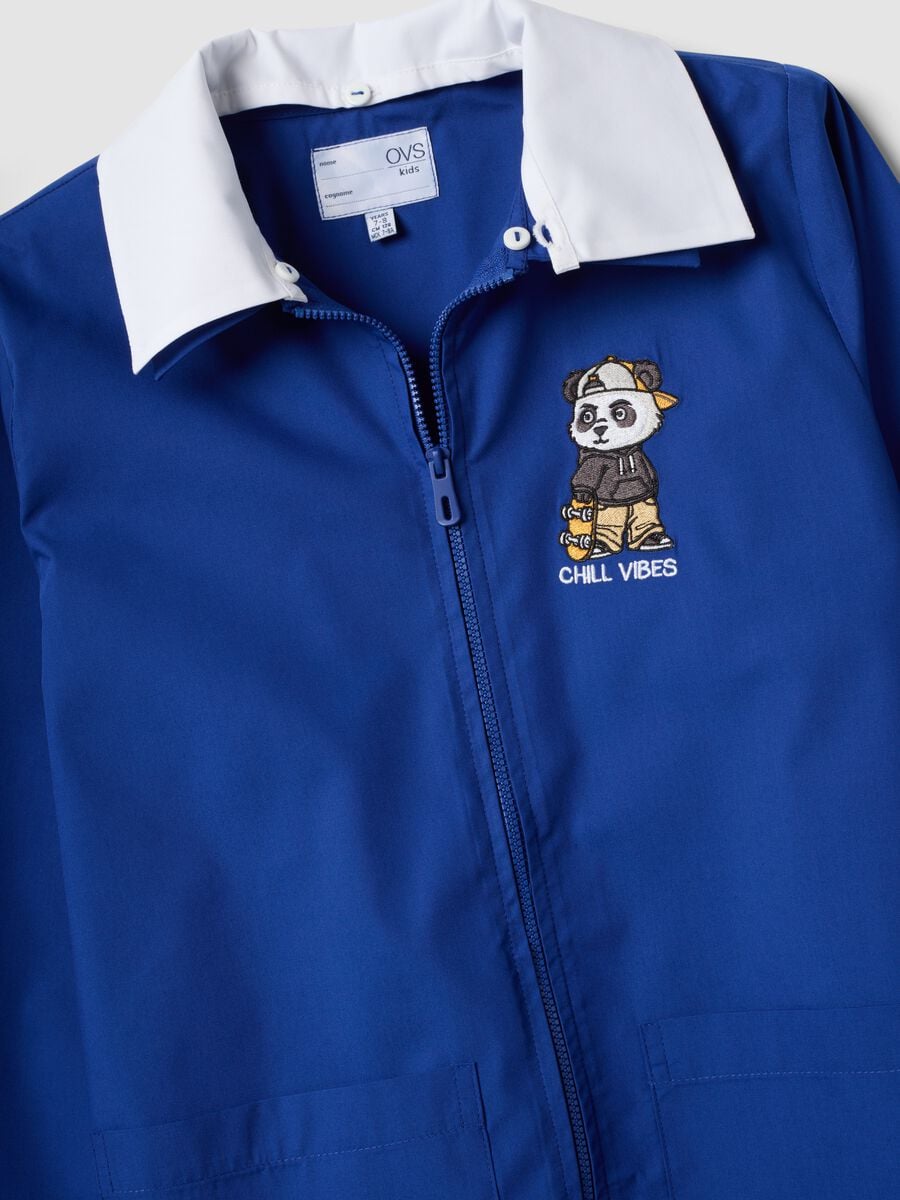 Boys&rsquo; blue school apron with zip and panda embroidery_2