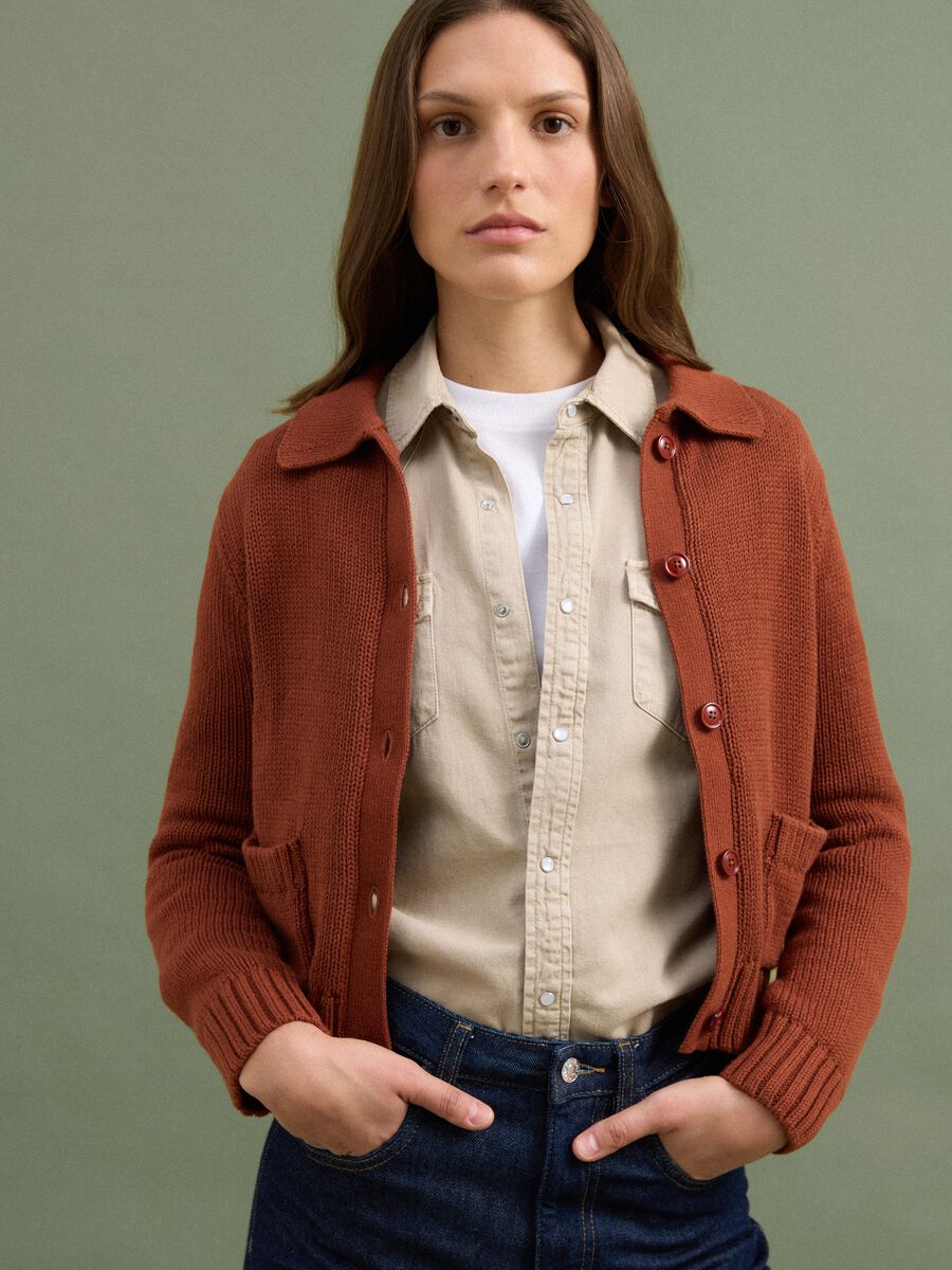 Cardigan rosso in puro cotone con bottoni regular fit_0