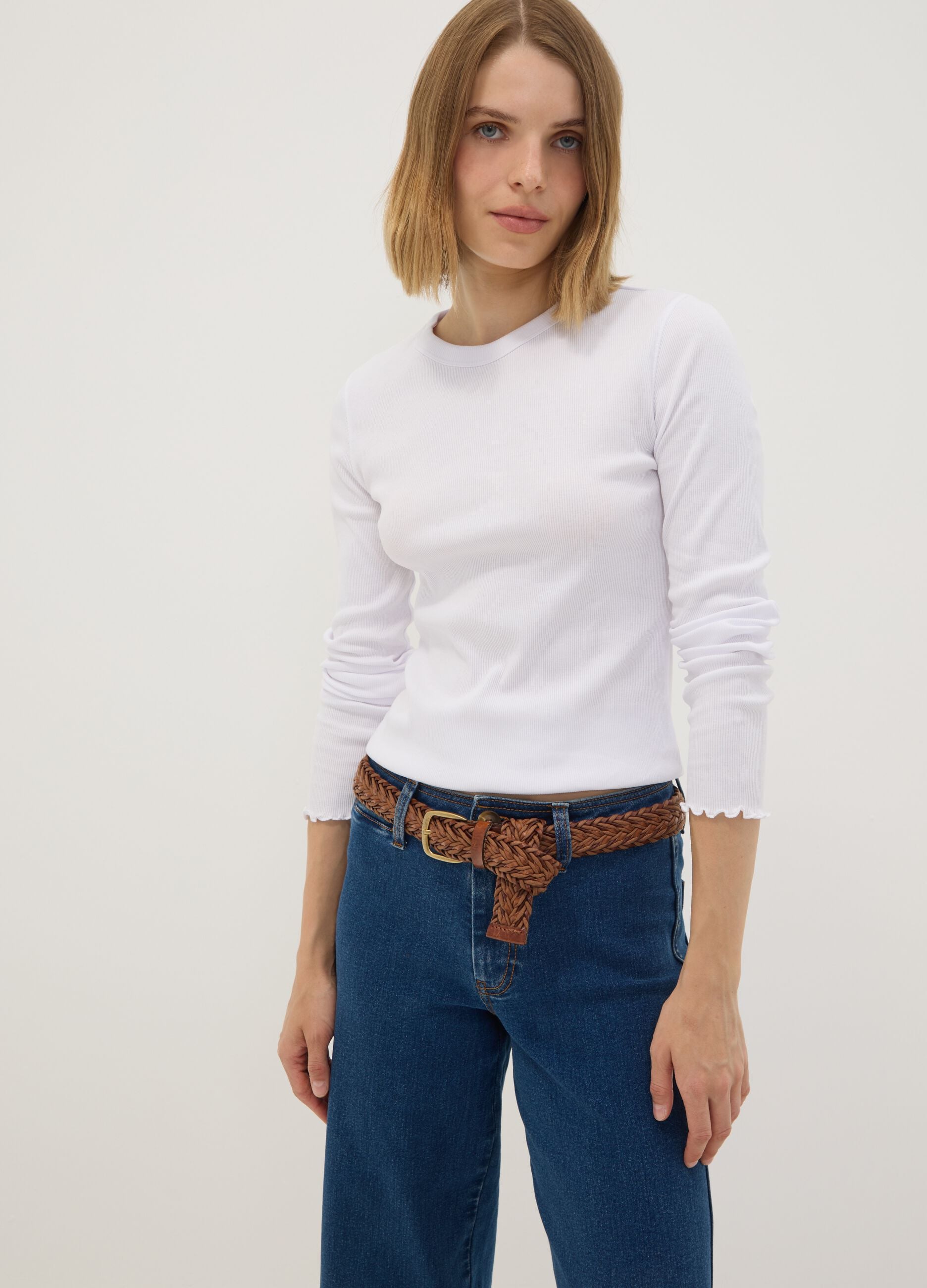 White pure cotton long-sleeve crew-neck T-shirt, regular fit