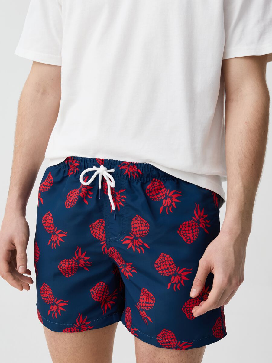 Swimming trunks with pineapples print_2