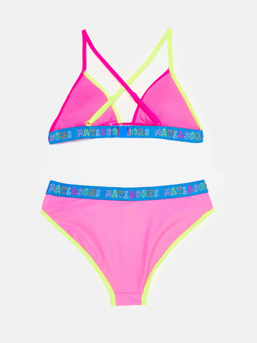 Bikini with contrasting trims and lettering_1