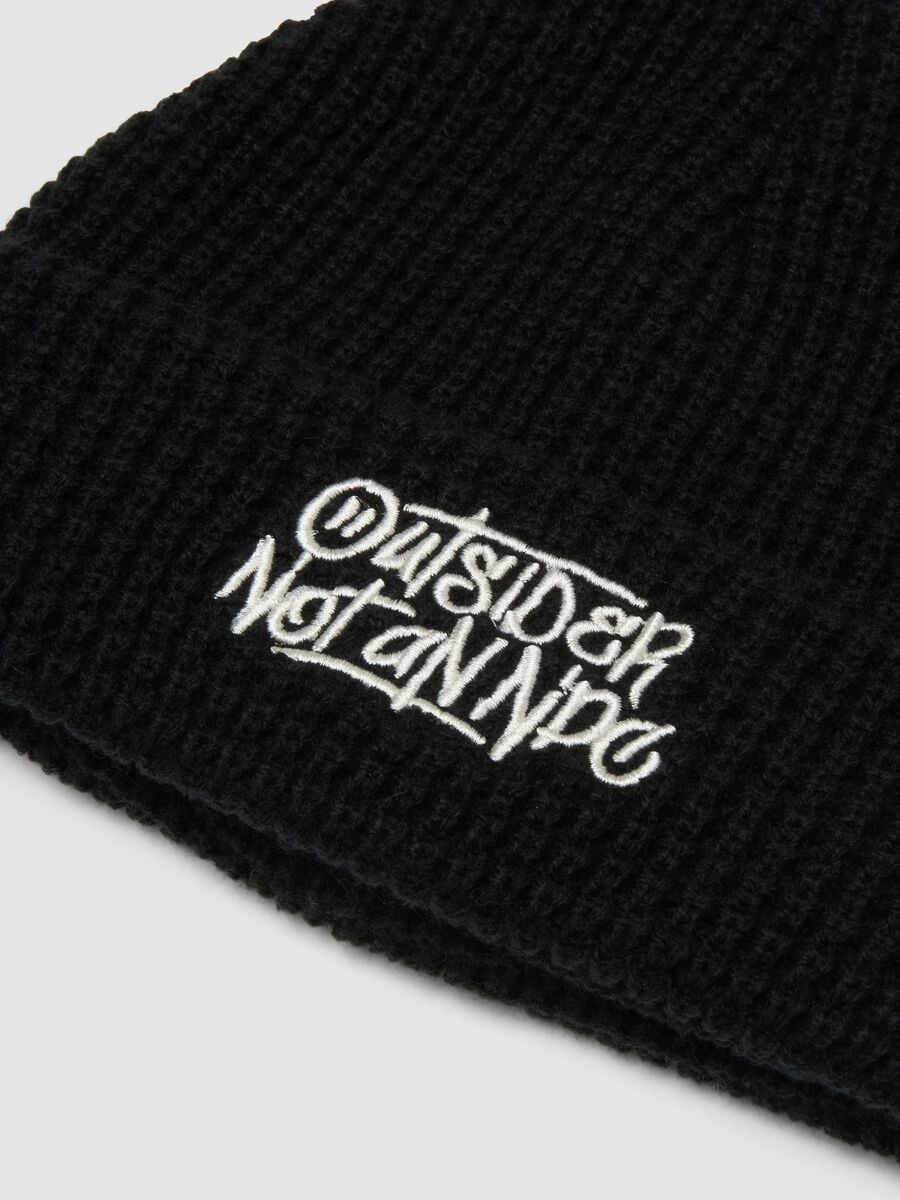 Black ribbed knit beanie with turn-up cuff_2