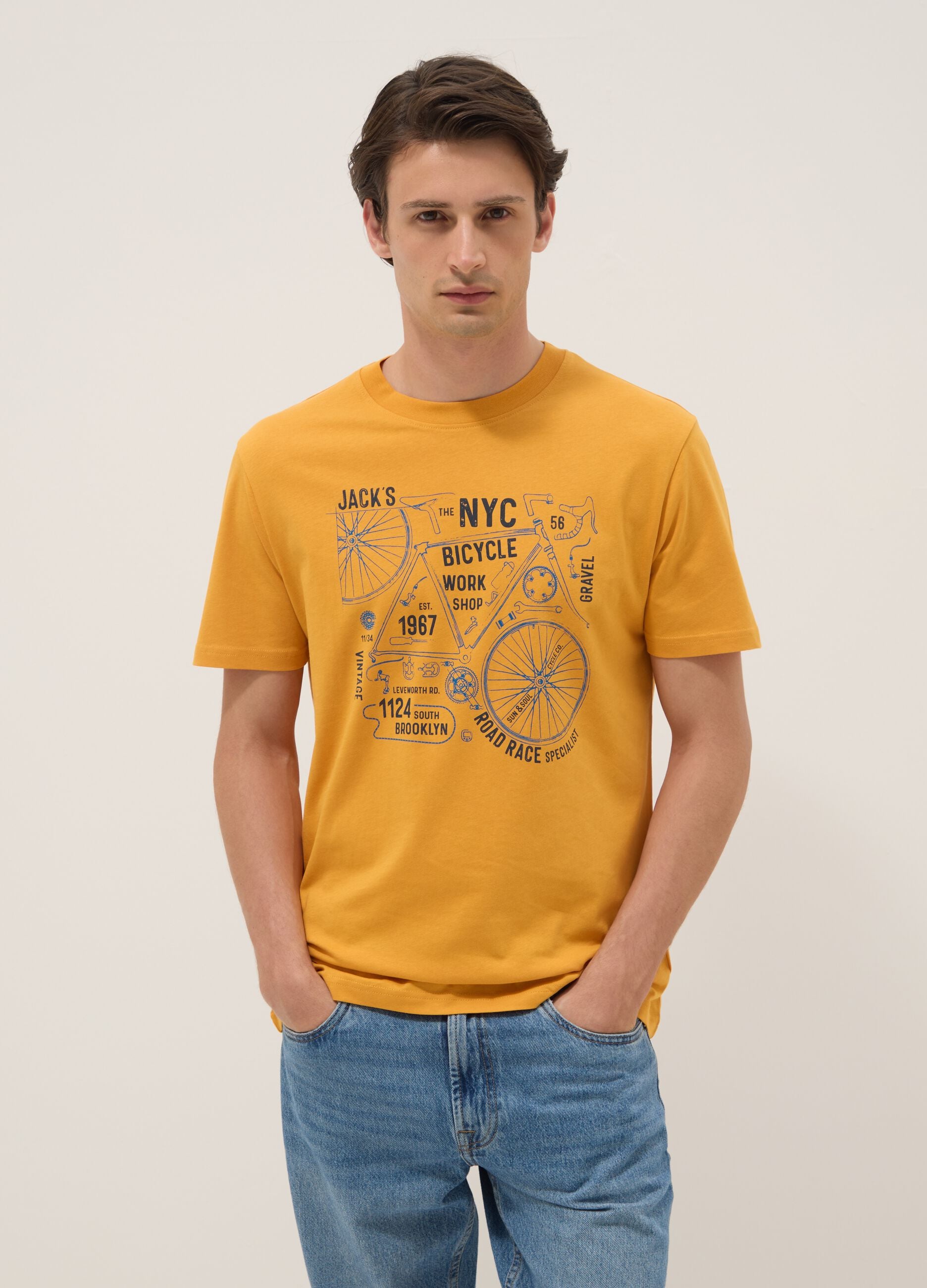 Oranges T-Shirt aus reiner Baumwolle mit Frontprint, Regular Fit