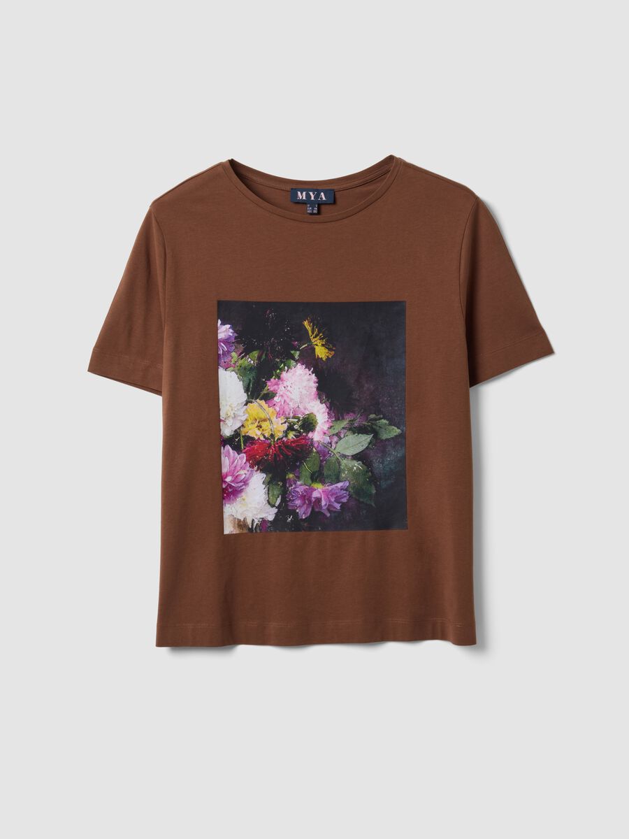 Brown pure cotton T-shirt with floral print, regular fit_4