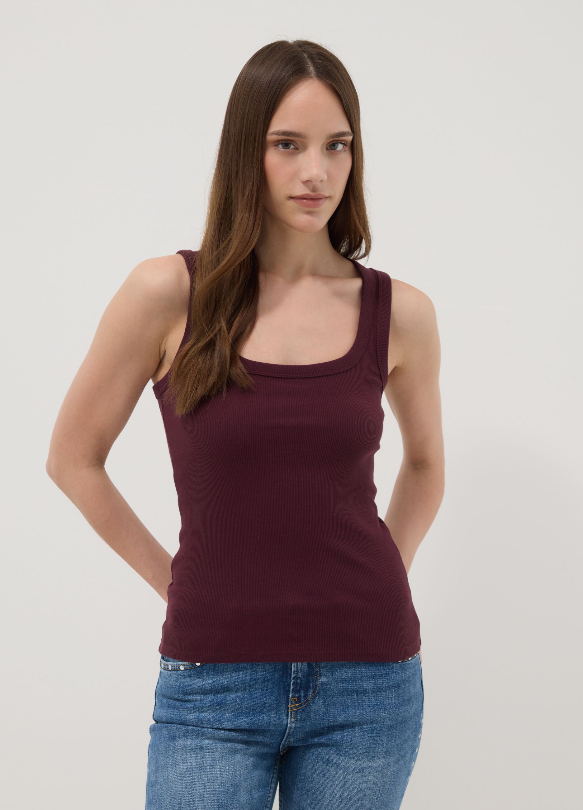Top de al&ccedil;as roxo em algod&atilde;o el&aacute;stico