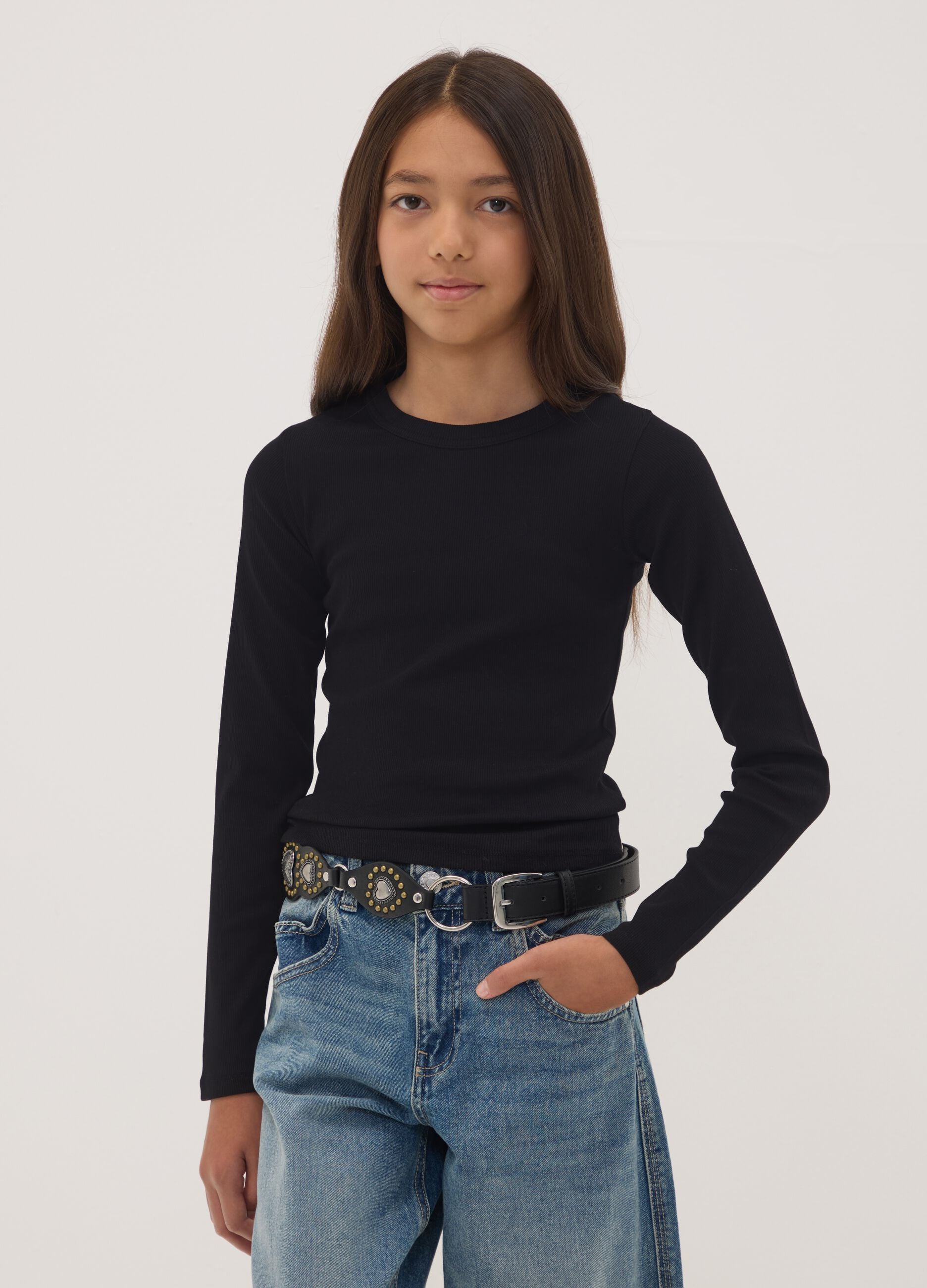 Black stretch organic cotton T-shirt with ribbed neckline