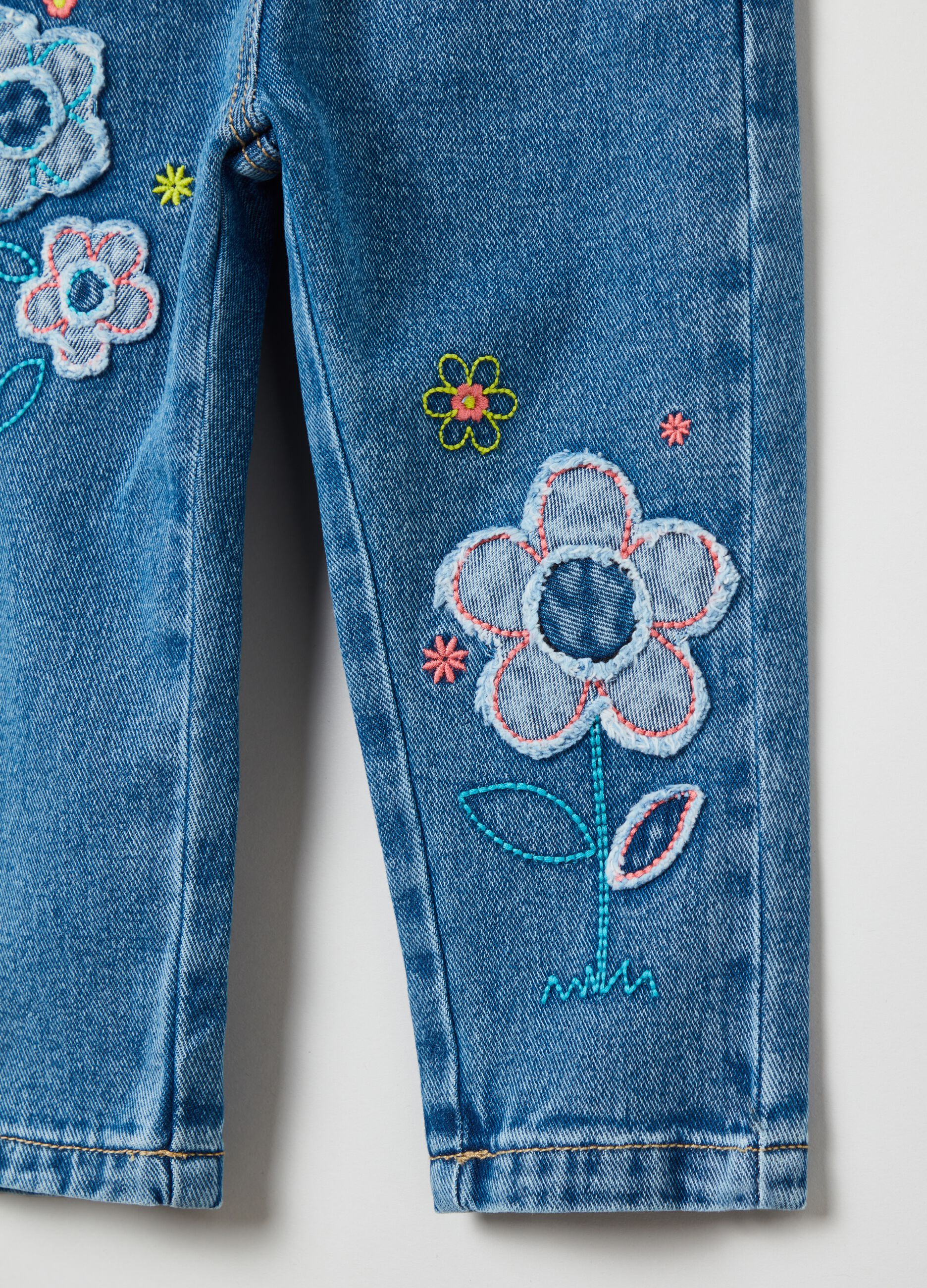 Paper bag jeans with flowers embroidery_2