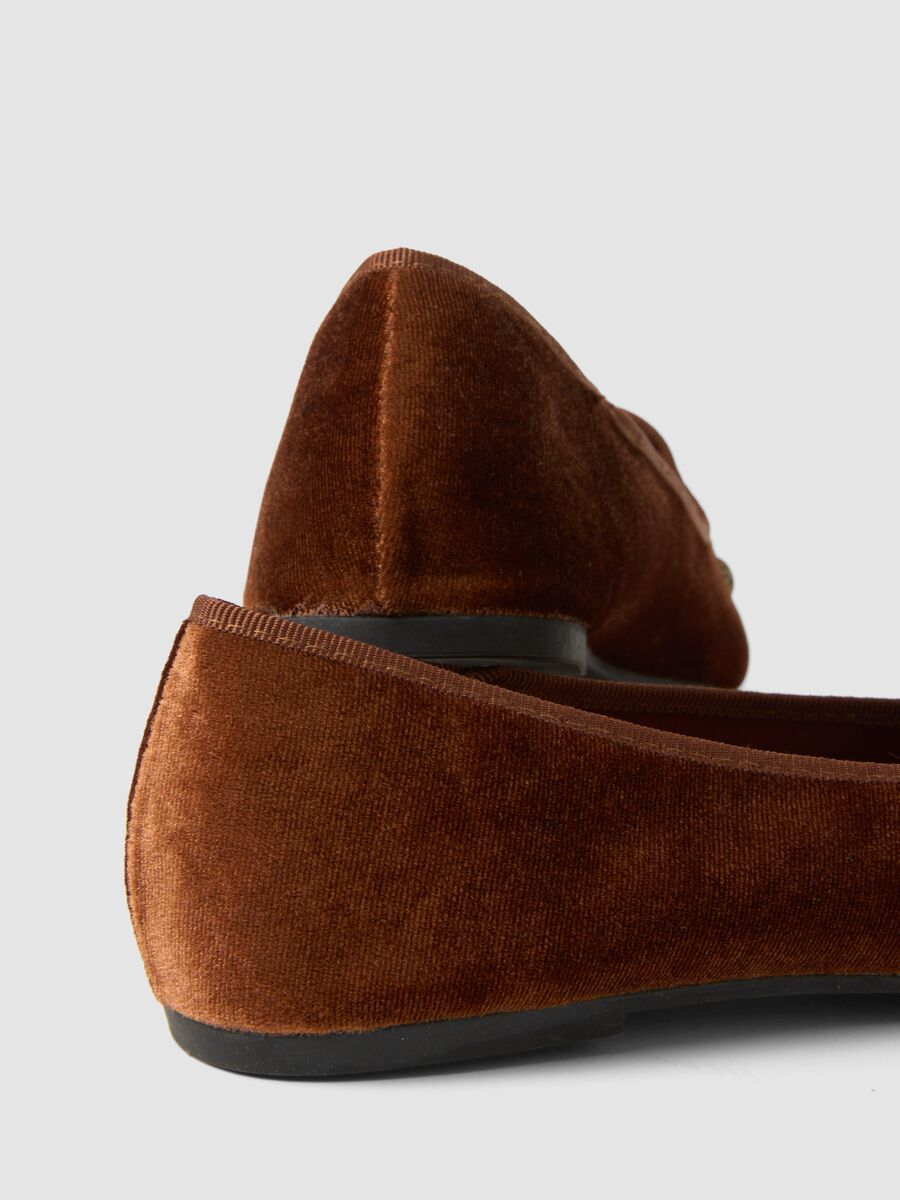 Brown Friulane with gold jewel appliqu&eacute;s_3