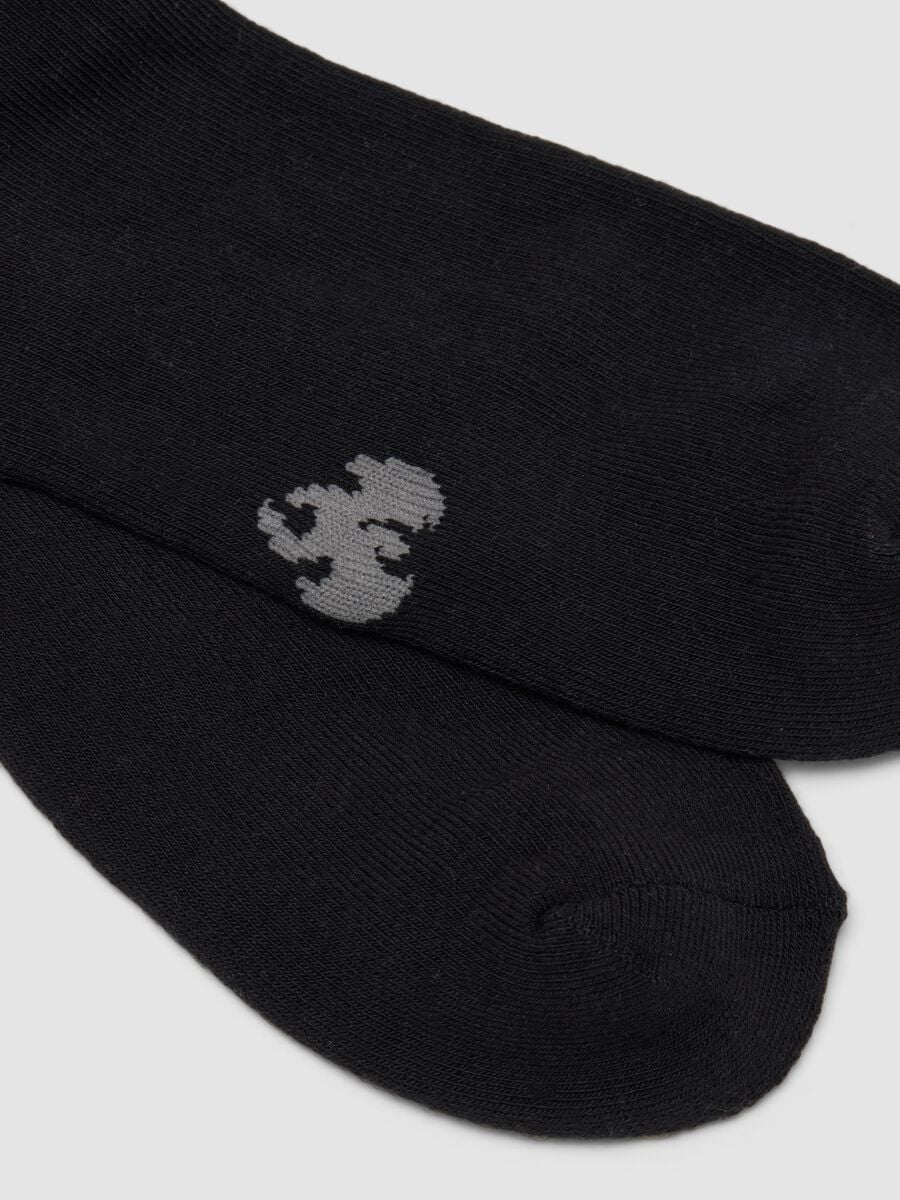 Chaussettes de sport noires en coton stretch_2
