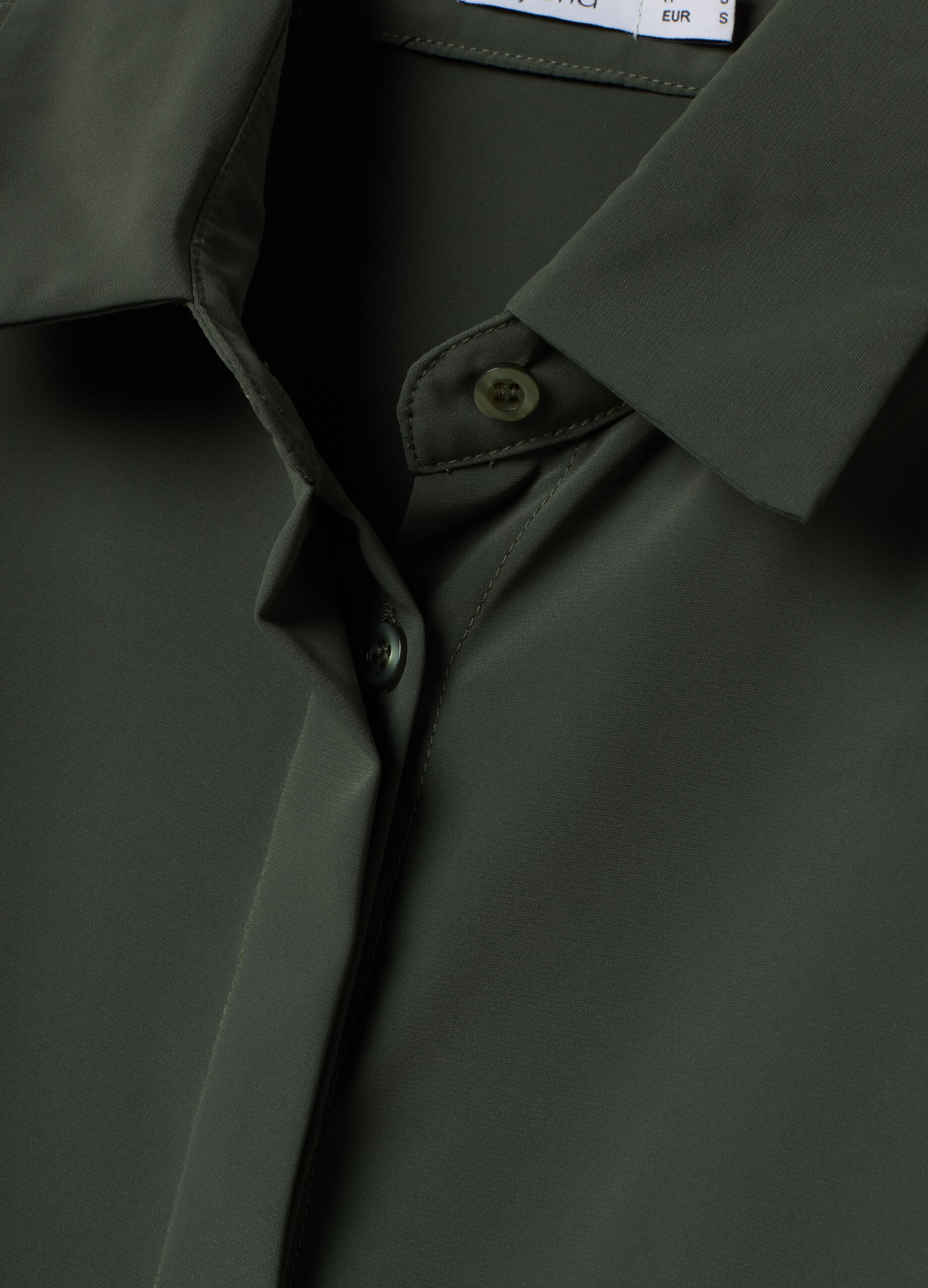 Green regular-fit shirt with classic collar