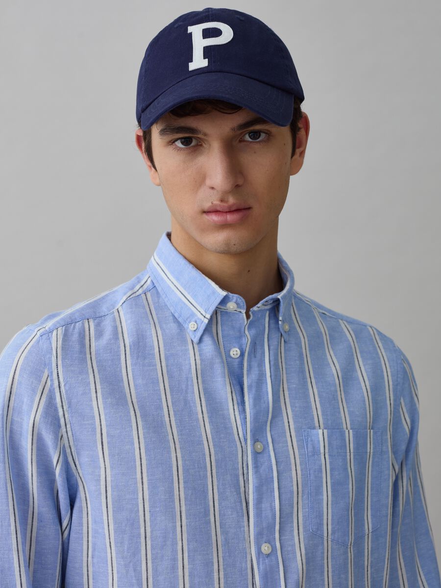 Regular-fit shirt in striped cotton and linen_2