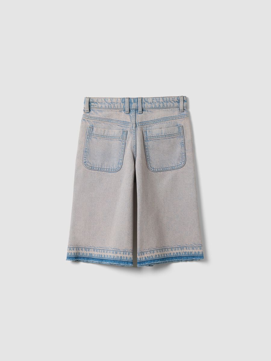 Light blue denim shorts in pure cotton_4