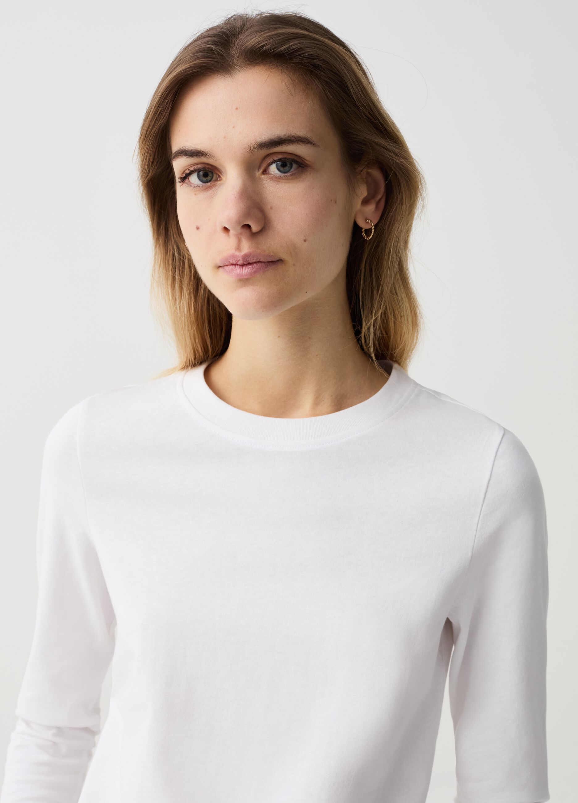 Essential cotton T-shirt with long sleeves