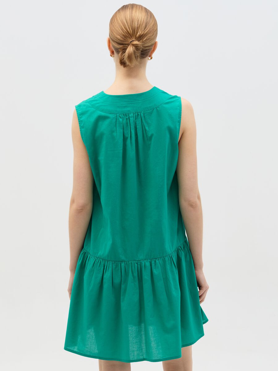 Short sleeveless dress with flounce_2