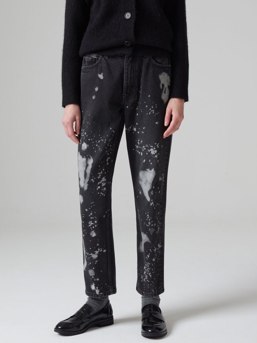 Straight-fit jeans with paint-effect print_1