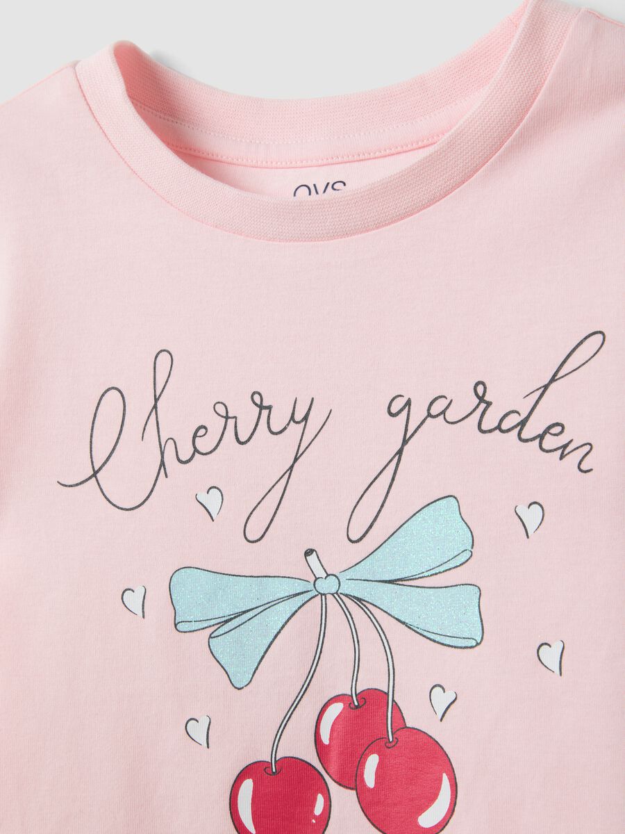 Pink pure cotton regular fit T-shirt with print for girls_2