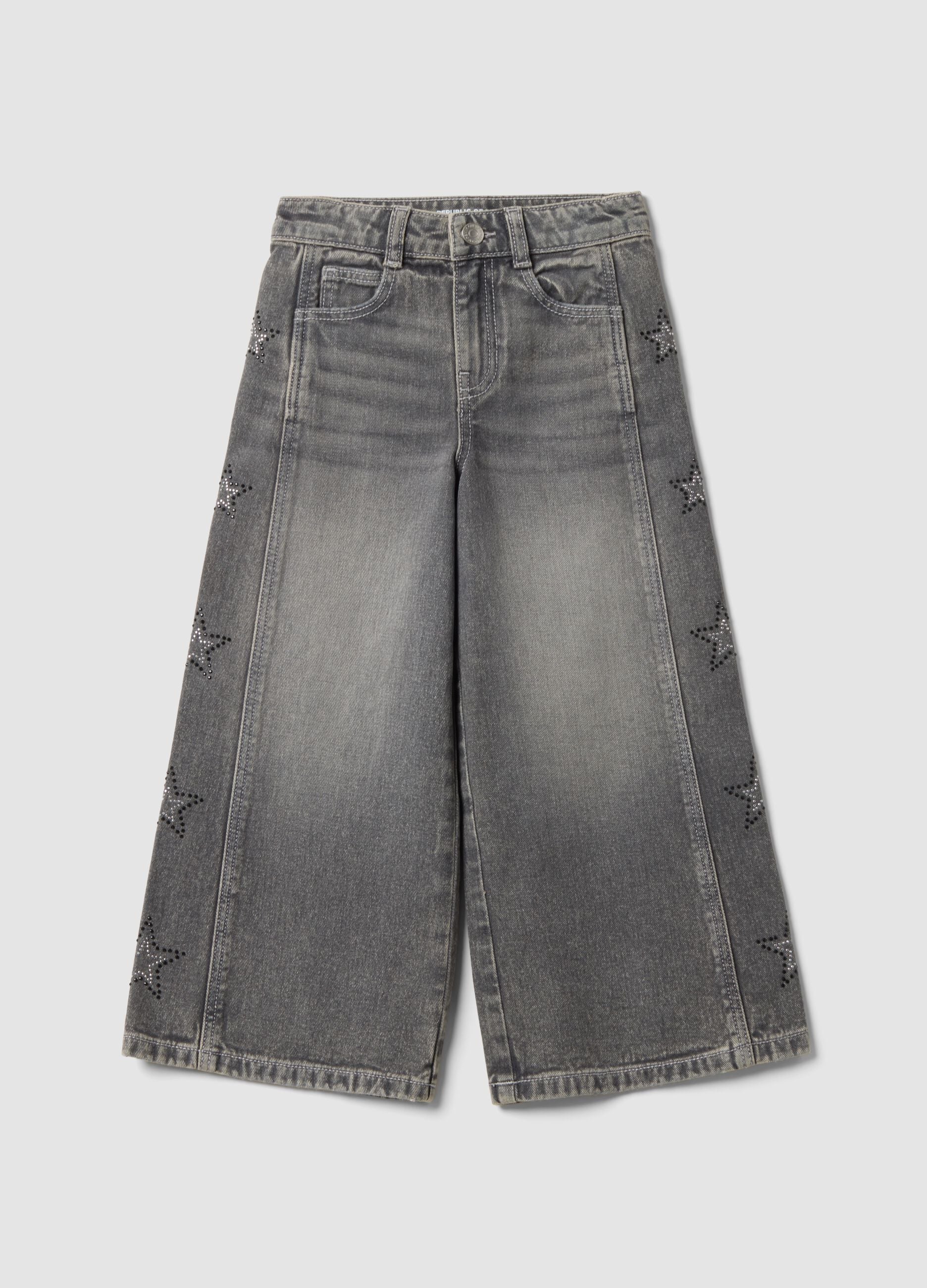 Jeans cinzentos wide leg em algod&atilde;o puro com estrelas para menina