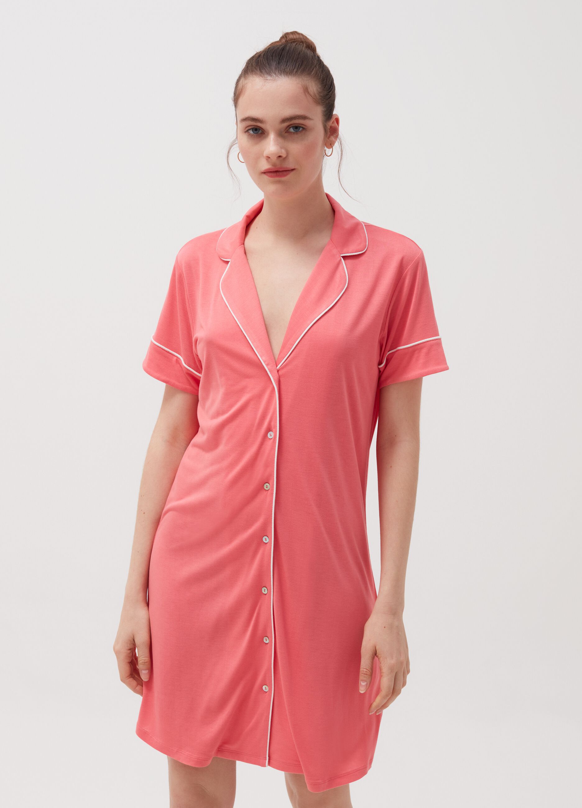 Viscose nightdress with buttons