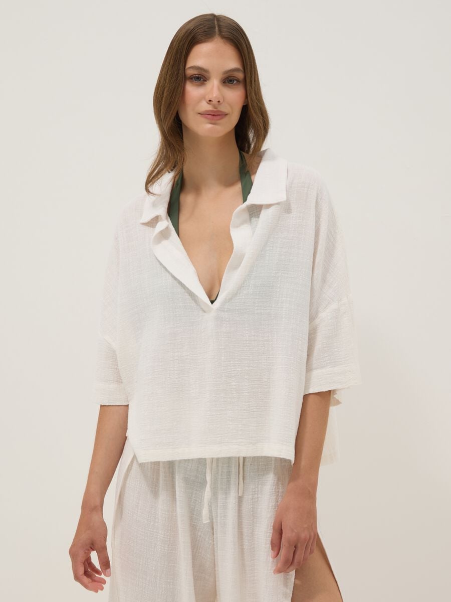 Short white pure cotton kaftan with V-neck_2