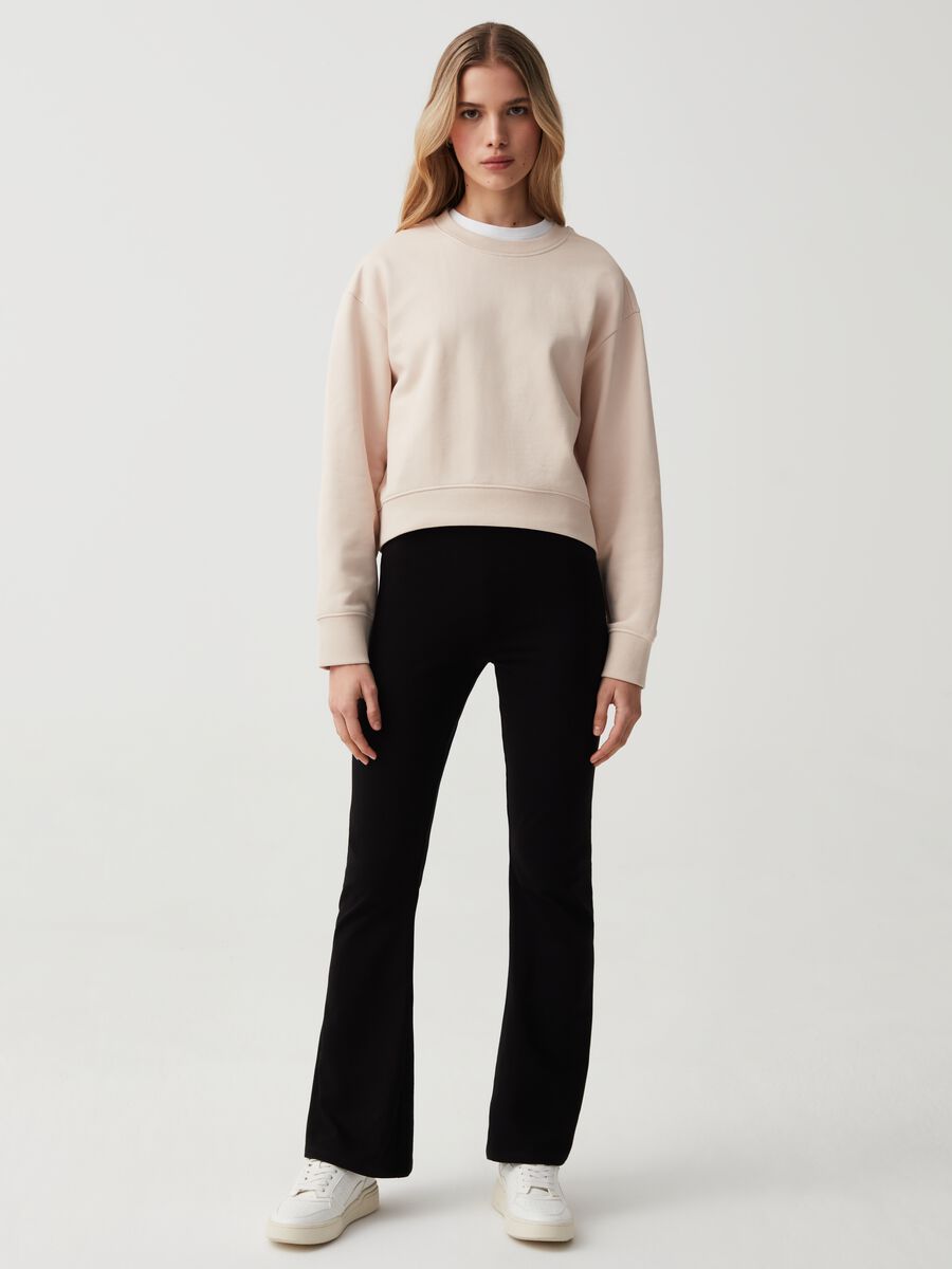 Essential sweatshirt with dropped shoulder_1