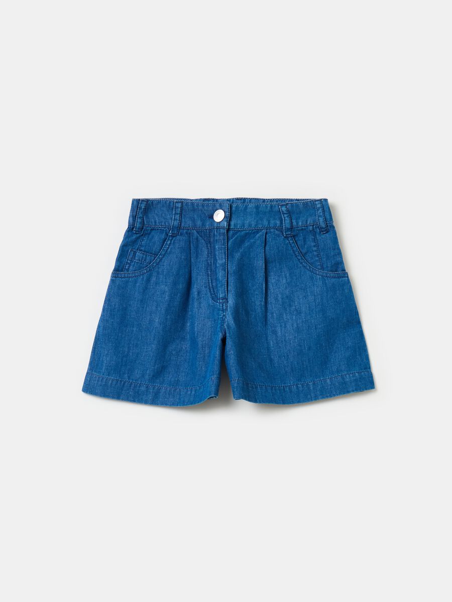 Denim shorts with five pockets_0