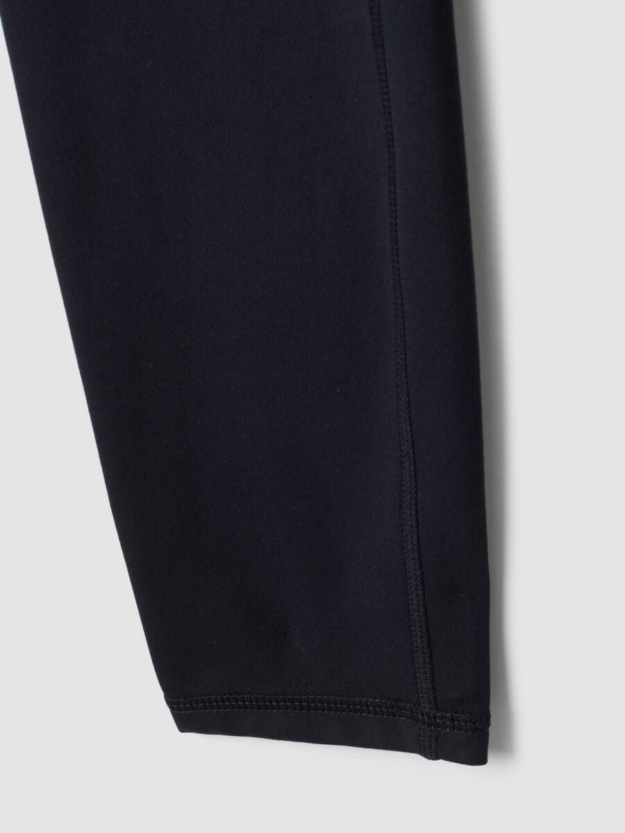 Black high-waisted stretch leggings_8
