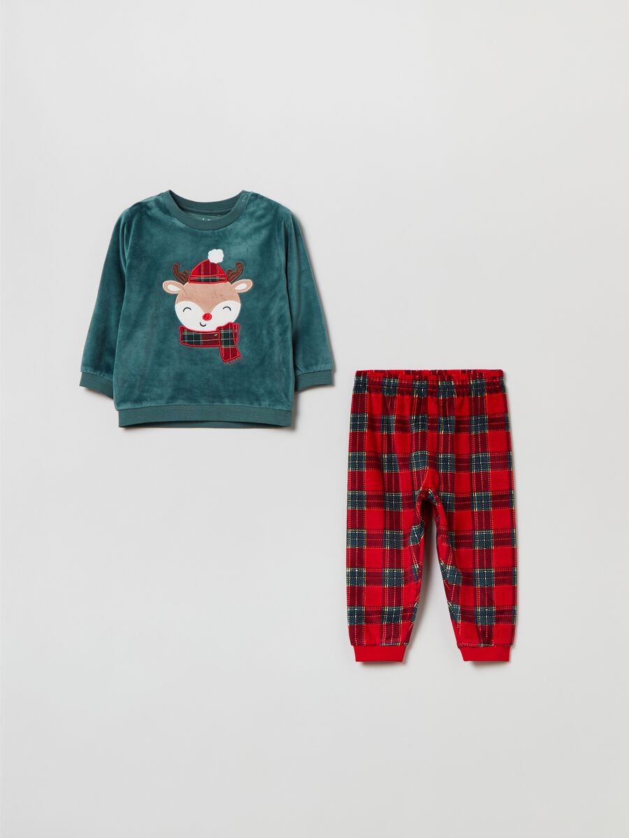 Velour pyjamas with reindeer patch_0