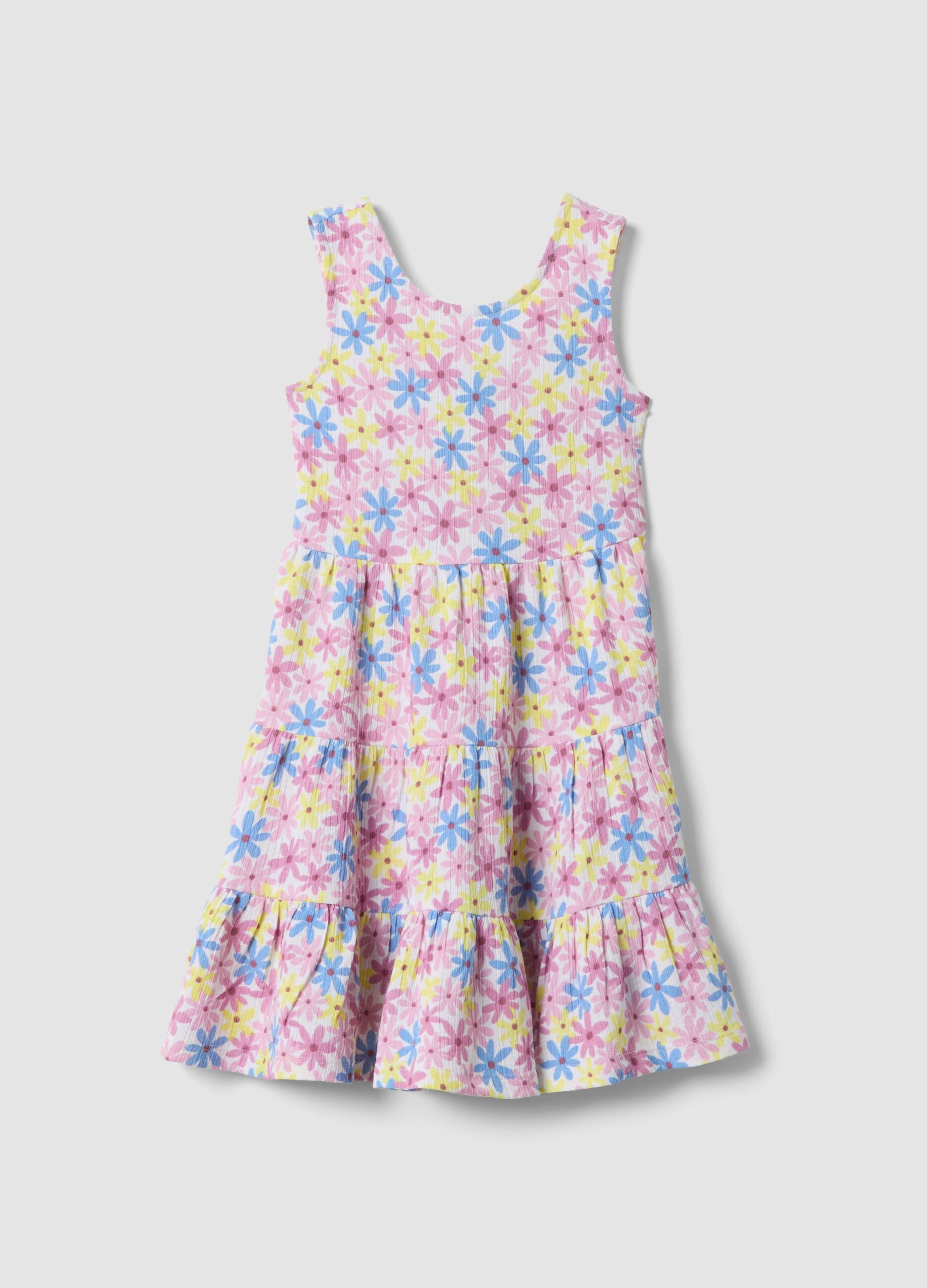 Rosa Kleid aus Stretchstoff mit Volants