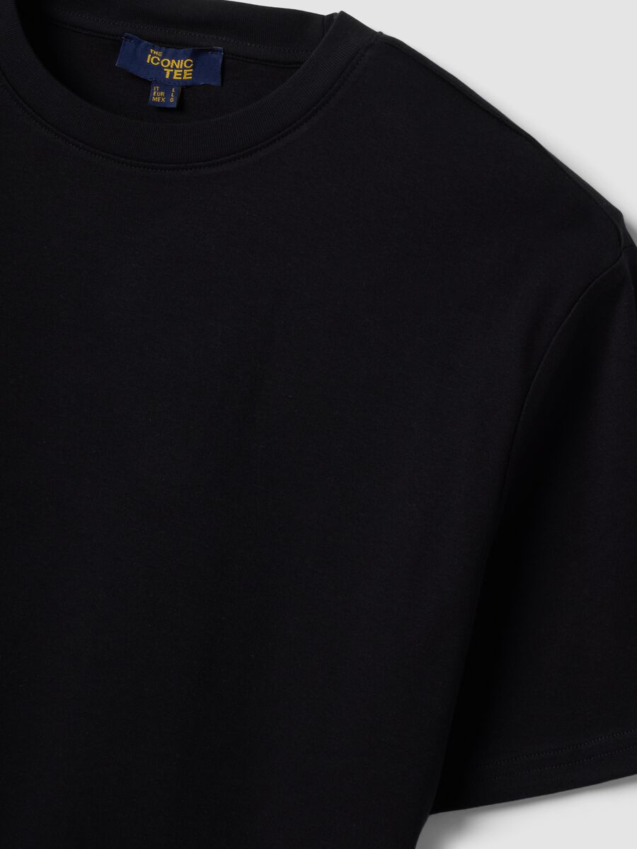 &Mu;&alpha;ύ&rho;&omicron; T-shirt &alpha;&pi;ό 100% &beta;&alpha;&mu;&beta;ά&kappa;&iota;, &kappa;&omicron;&nu;&tau;&omicron;&mu;ά&nu;&iota;&kappa;&omicron;, relaxed fit_6