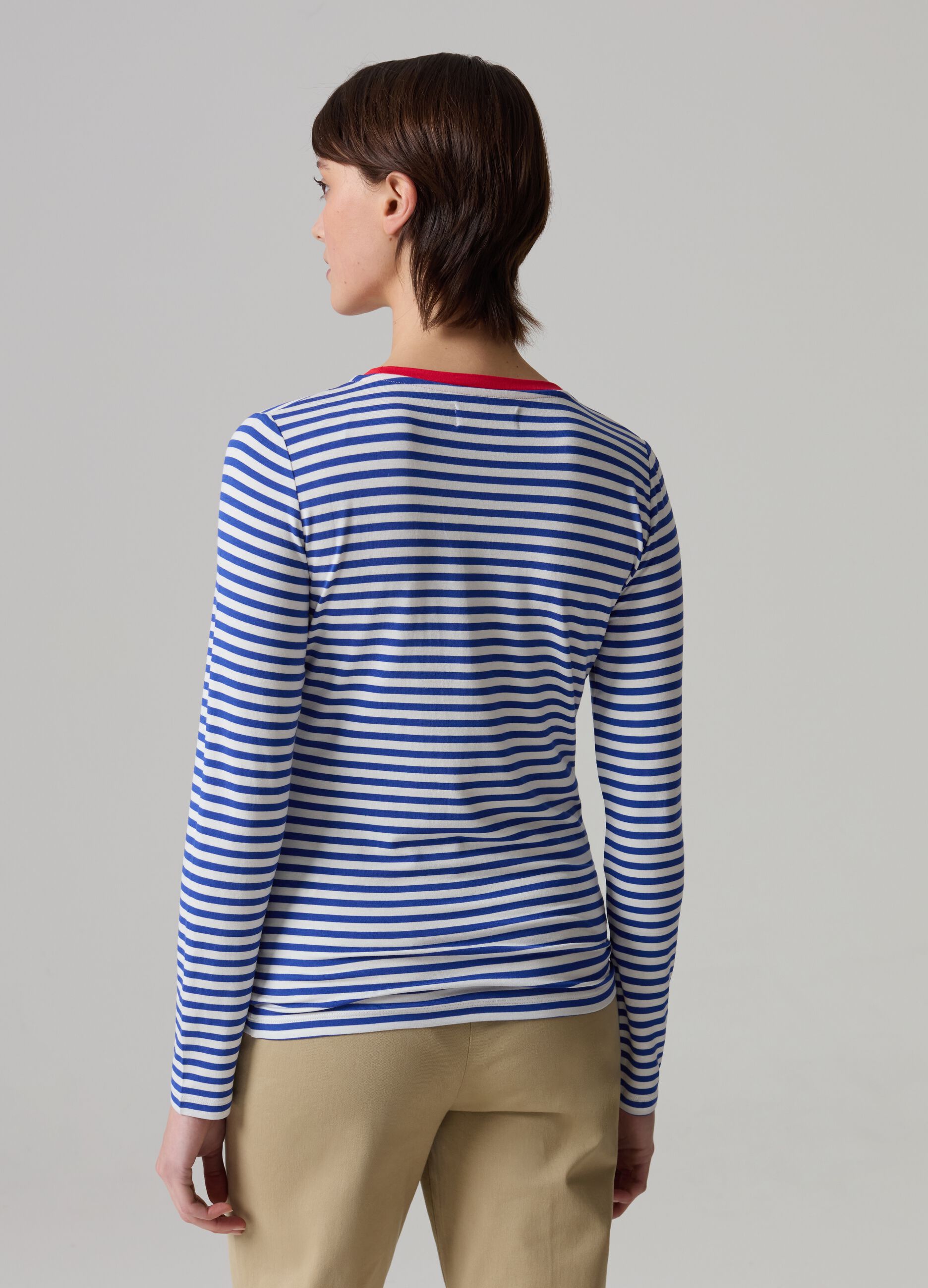 Striped T-shirt with contrasting edging