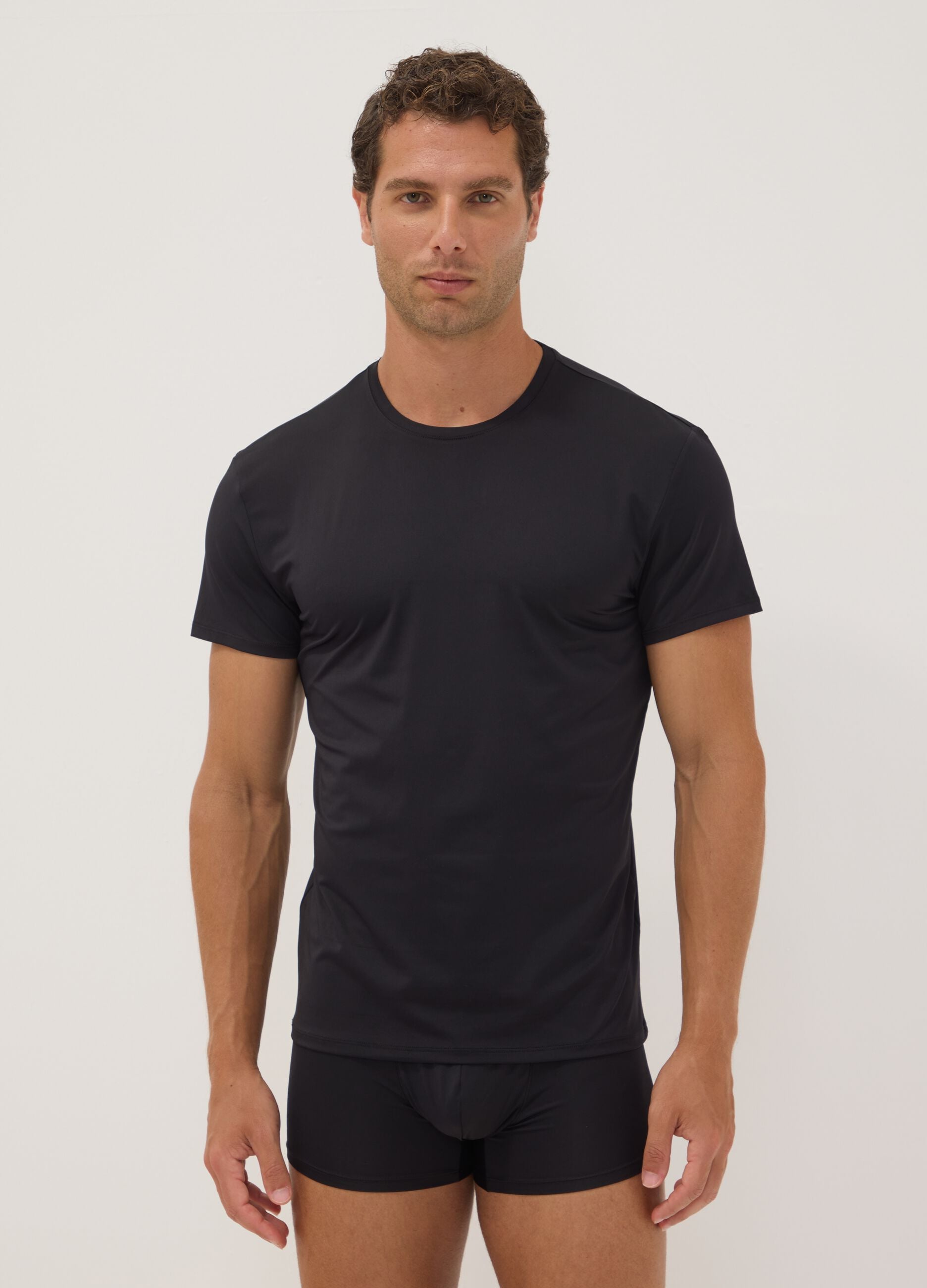 2er-Pack schwarze T-Shirts aus elastischer Mikrofaser, Regular Fit