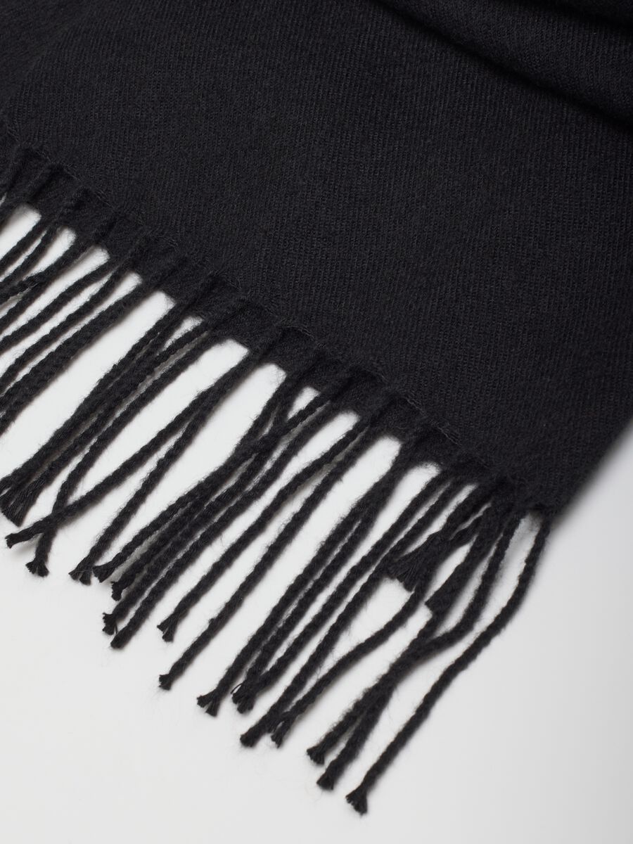 Black Scarf with Fringes_2