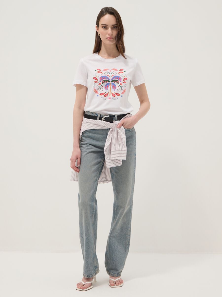 Camiseta blanca de algod&oacute;n puro con estampado frontal_2