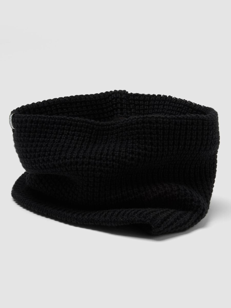 Sciarpa a collo nero in maglia_1