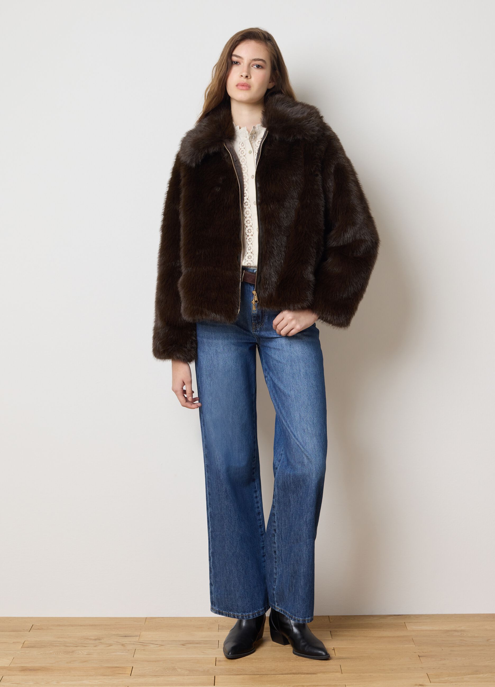 Brown lined regular fit jacket with zip