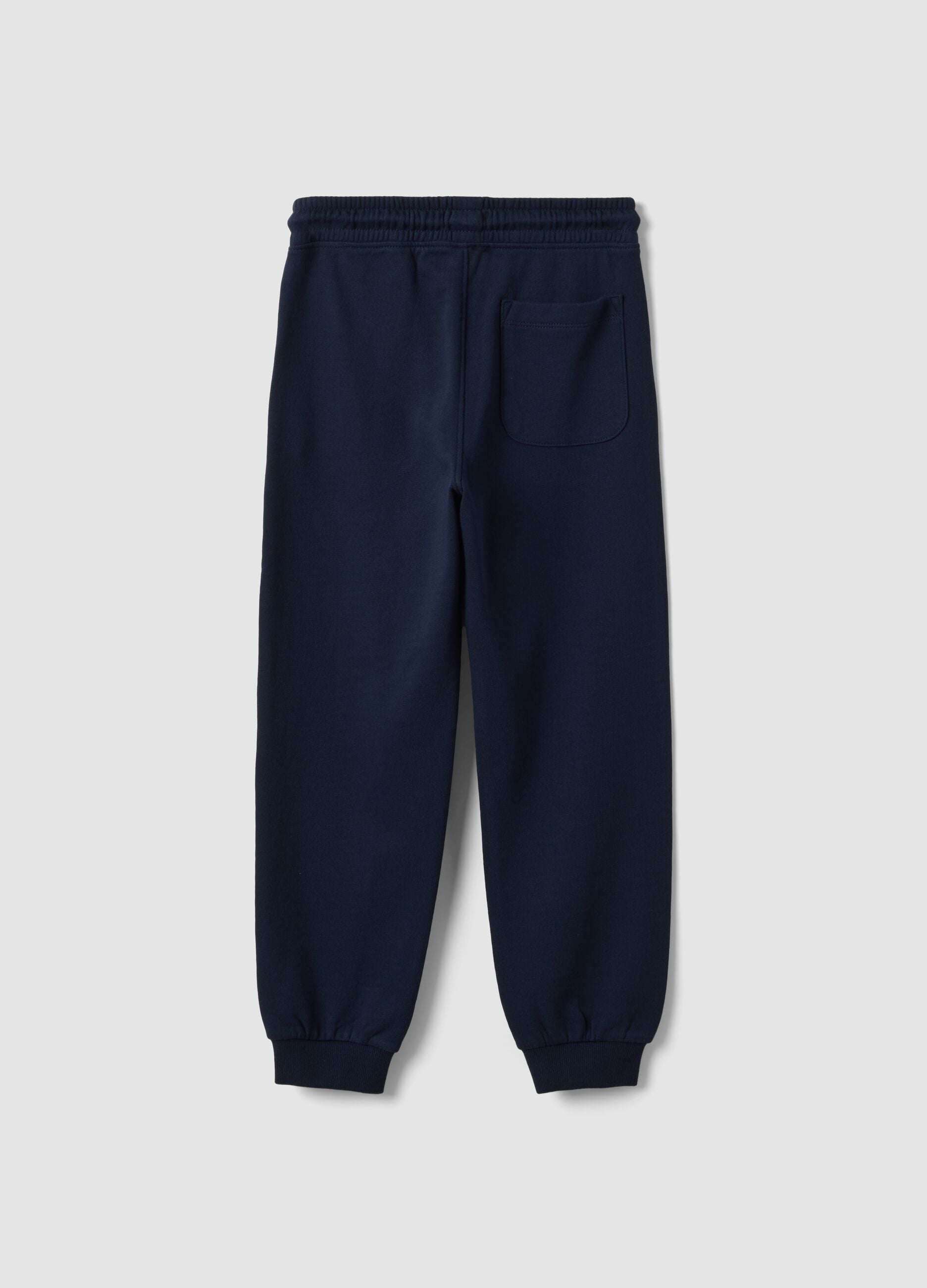 &Mu;&pi;&lambda;&epsilon; &nu;&alpha;&upsilon;&tau;&iota;&kappa;ό &pi;&alpha;&nu;&tau;&epsilon;&lambda;ό&nu;&iota; &phi;ό&rho;&mu;&alpha;&sigmaf; (jogger) &alpha;&pi;ό &mu;&epsilon;ί&gamma;&mu;&alpha; &beta;&alpha;&mu;&beta;&alpha;&kappa;&iota;&omicron;ύ &kappa;&alpha;&iota; &beta;&iota;&sigma;&kappa;ό&zeta;&eta;&sigmaf; &mu;&epsilon; &alpha;&nu;&tau;ί&theta;&epsilon;&sigma;&eta; &sigma;&tau;ά&mu;&pi;&alpha; &gamma;&iota;&alpha; &alpha;&gamma;ό&rho;&iota;