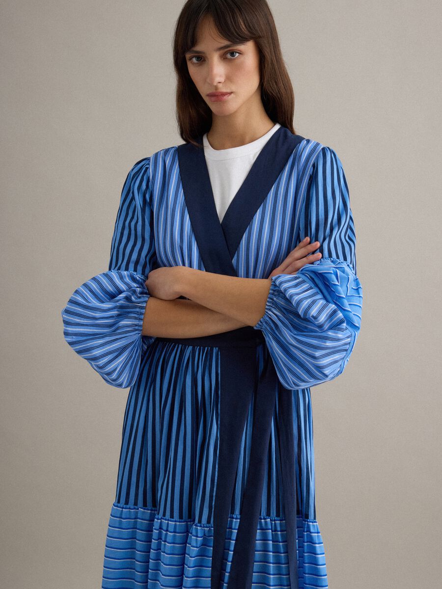 Multicolour striped pure cotton dress with regular fit and V-neck_3