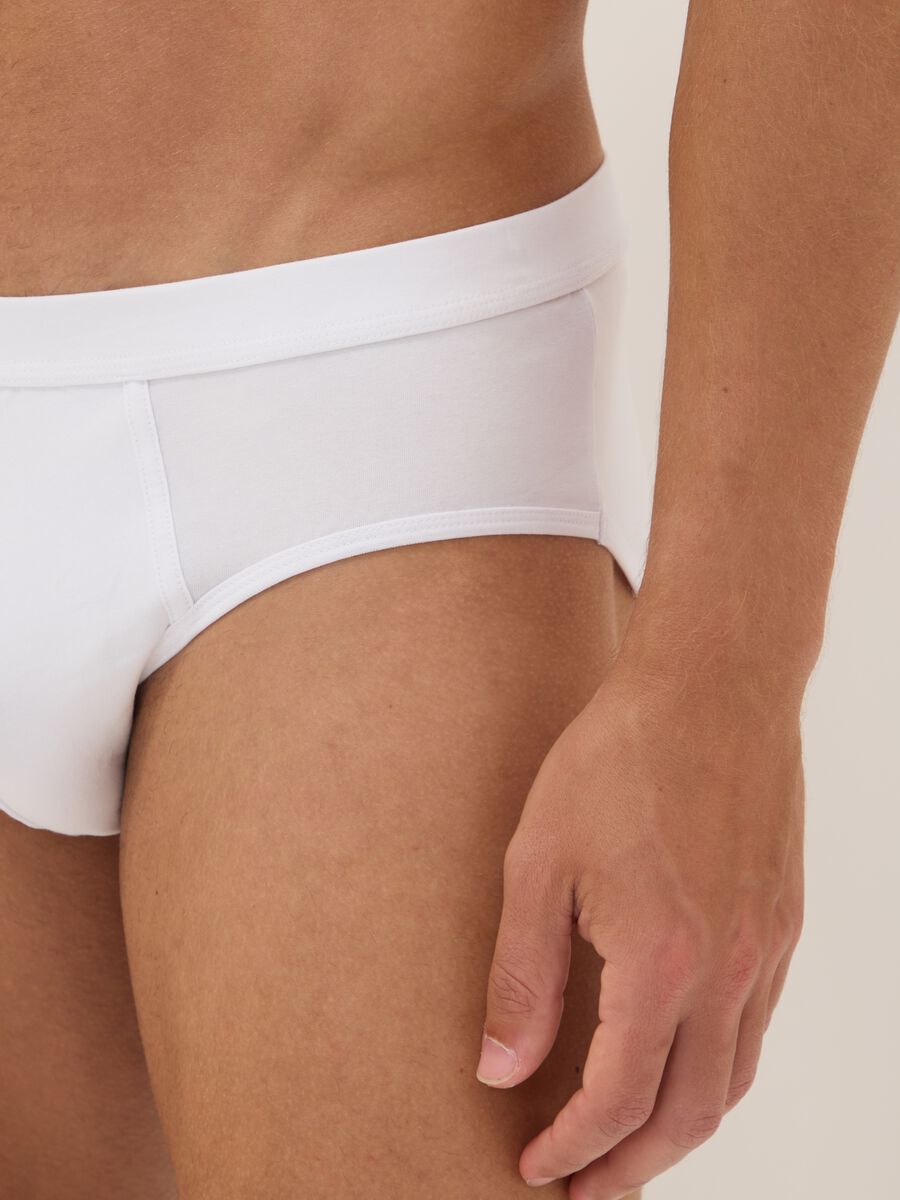 2-pack of white stretch Supima cotton briefs_3