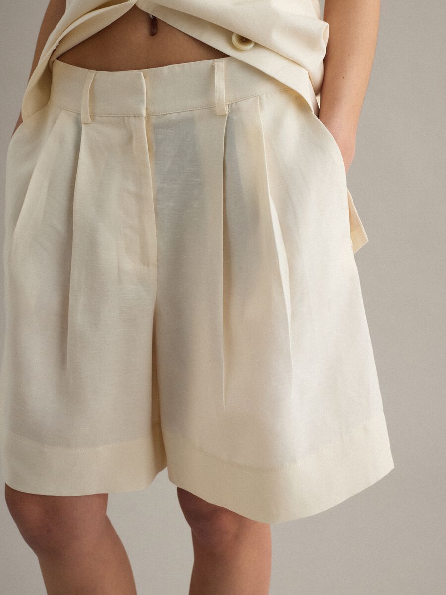 Cal&ccedil;&otilde;es Beige Regular Fit em Mistura de Lyocell e Linho_3