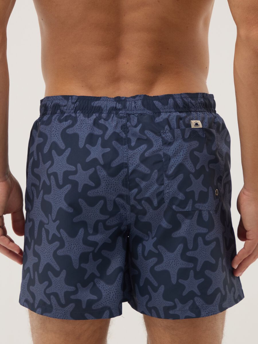Blue swim shorts with starfish print_2