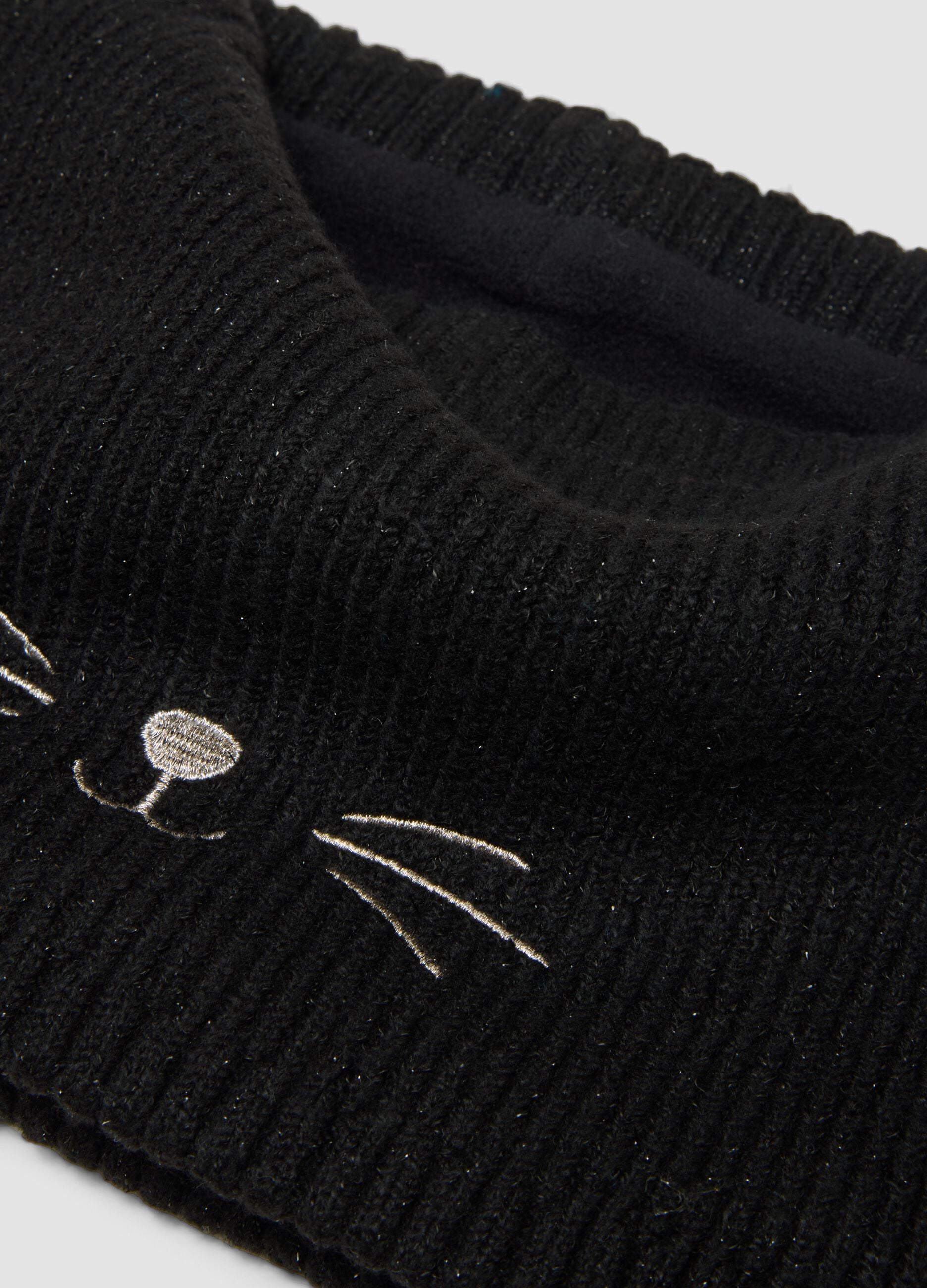 Black ribbed stretch scarf