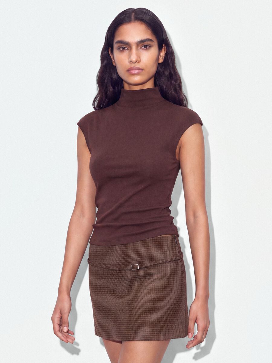 Brown fitted modal and stretch cotton T-shirt with high neck_0