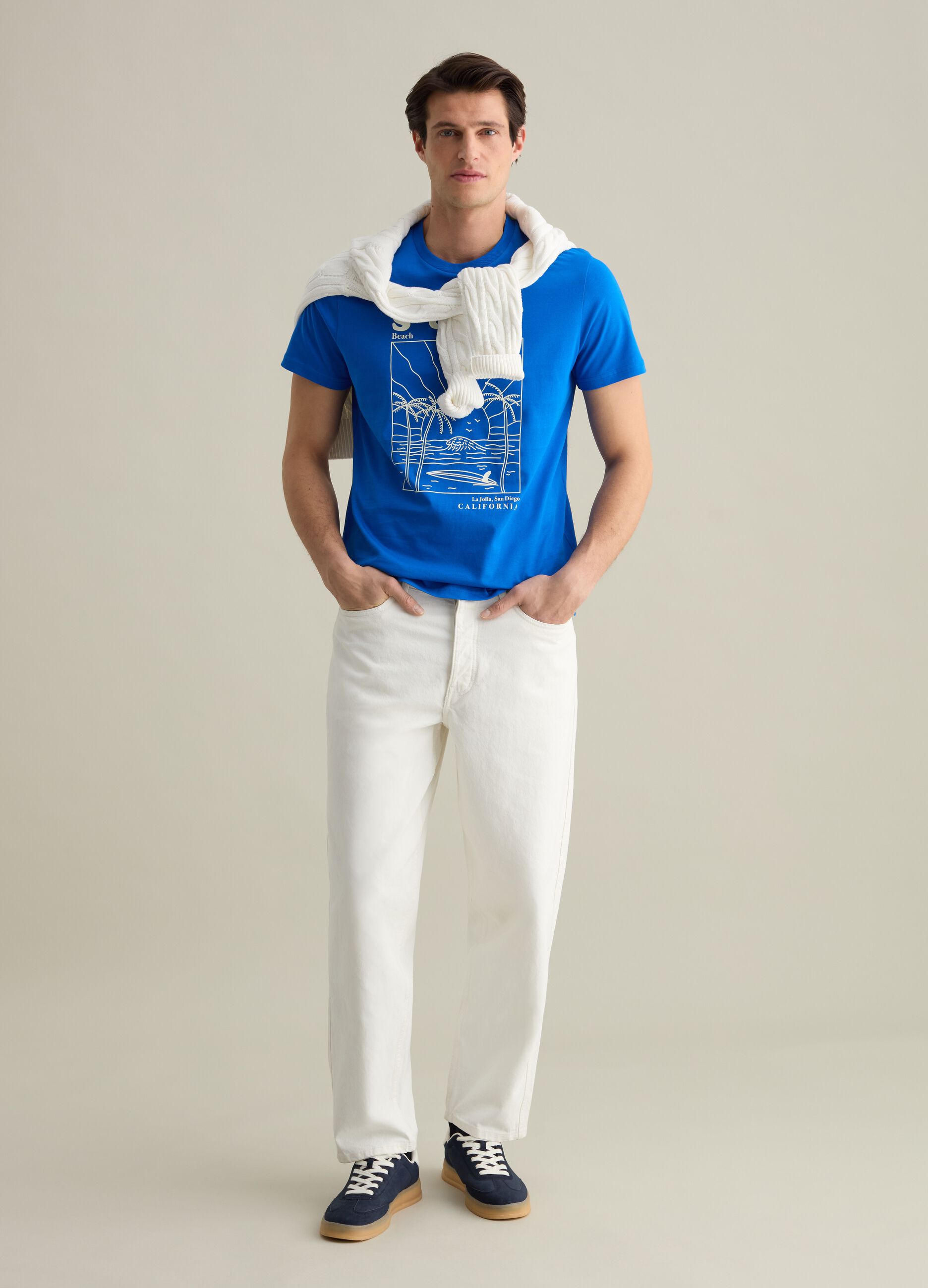 Blue T-shirt with California surf graphic print