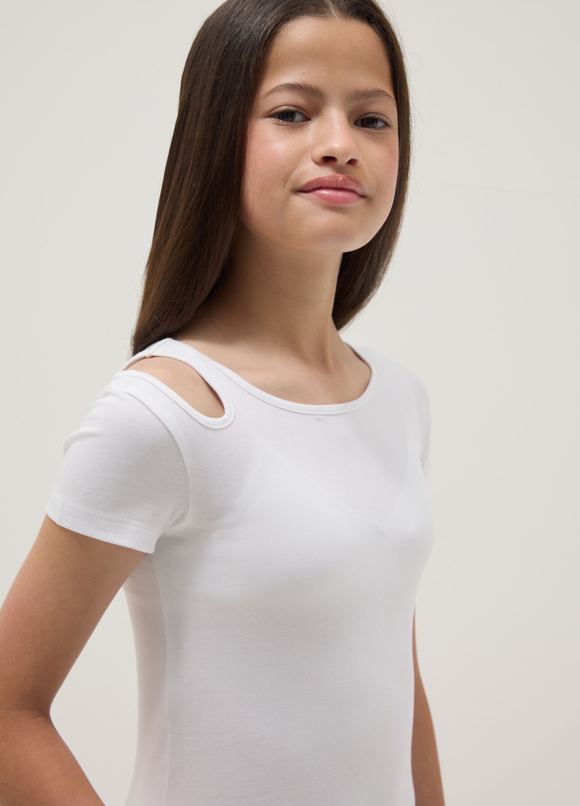 White organic cotton short-sleeve T-shirt