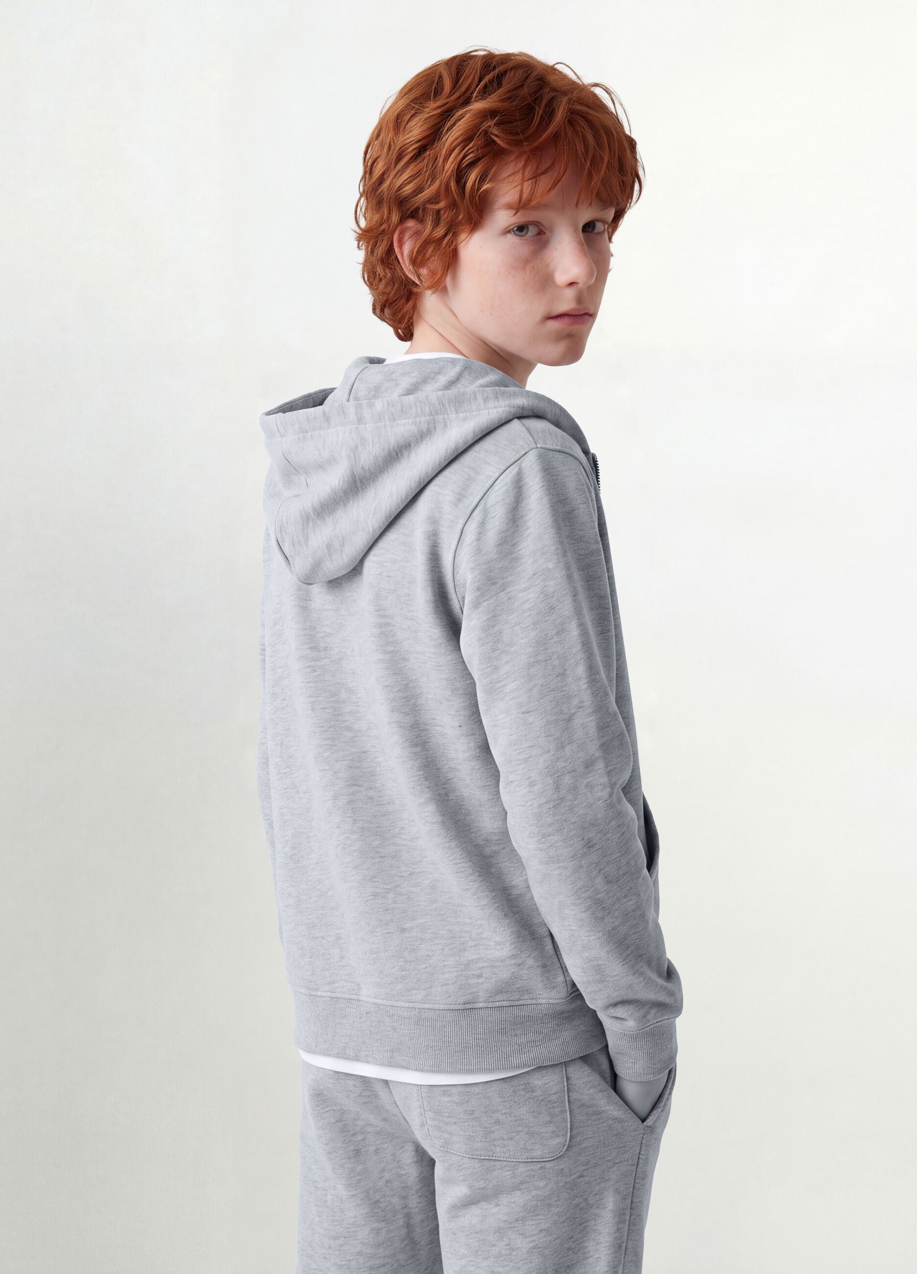 Grey hoodie in 100% organic cotton, regular fit, for boys