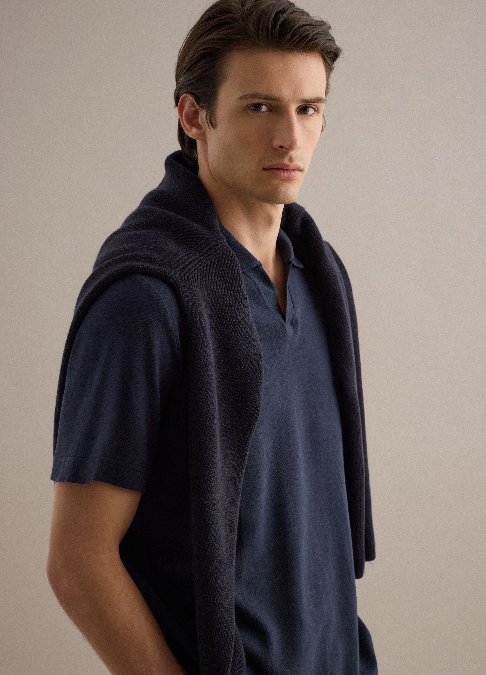 Blue regular fit linen-cotton blend polo