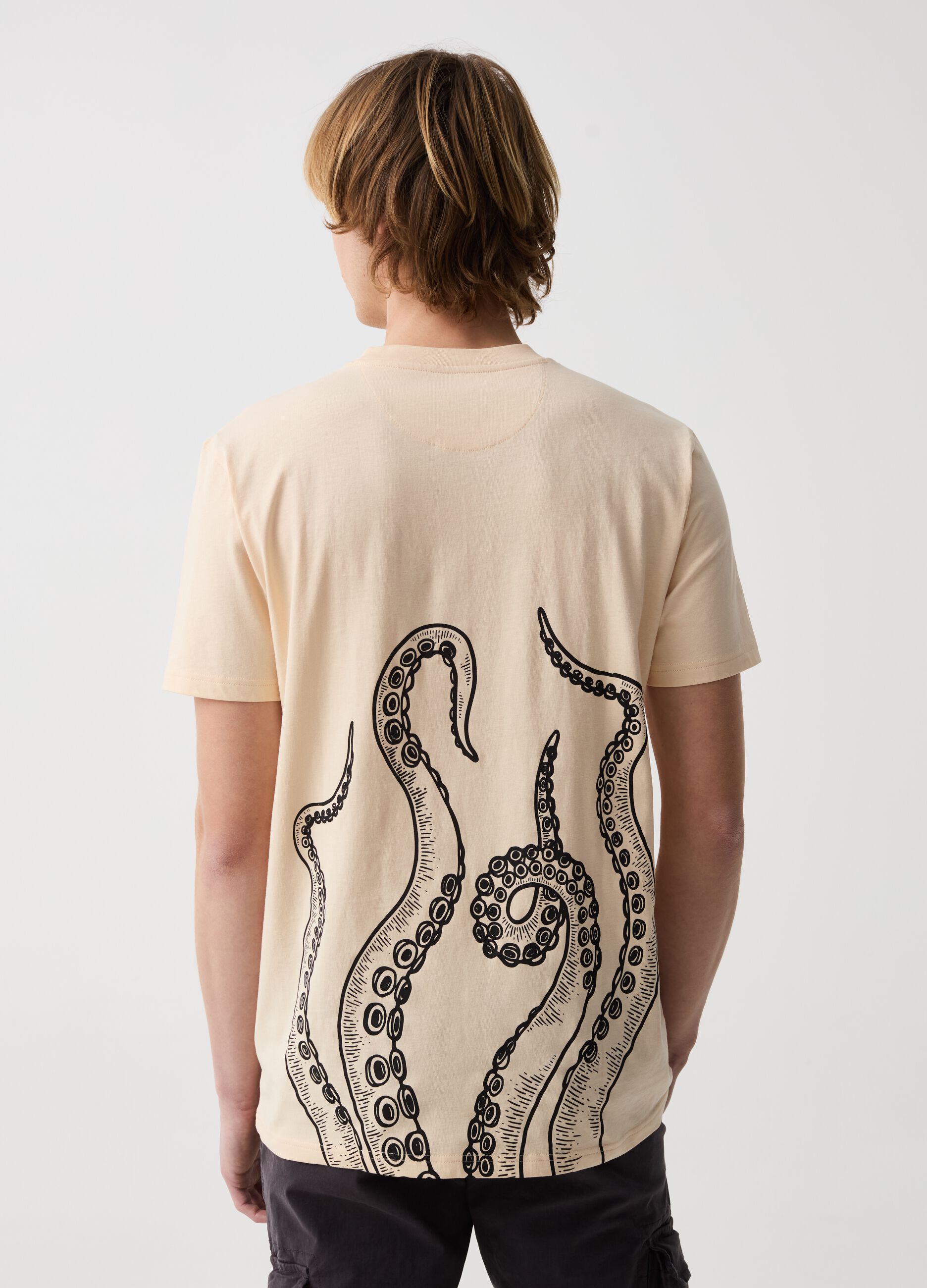 T-shirt in cotone con stampa tentacoli